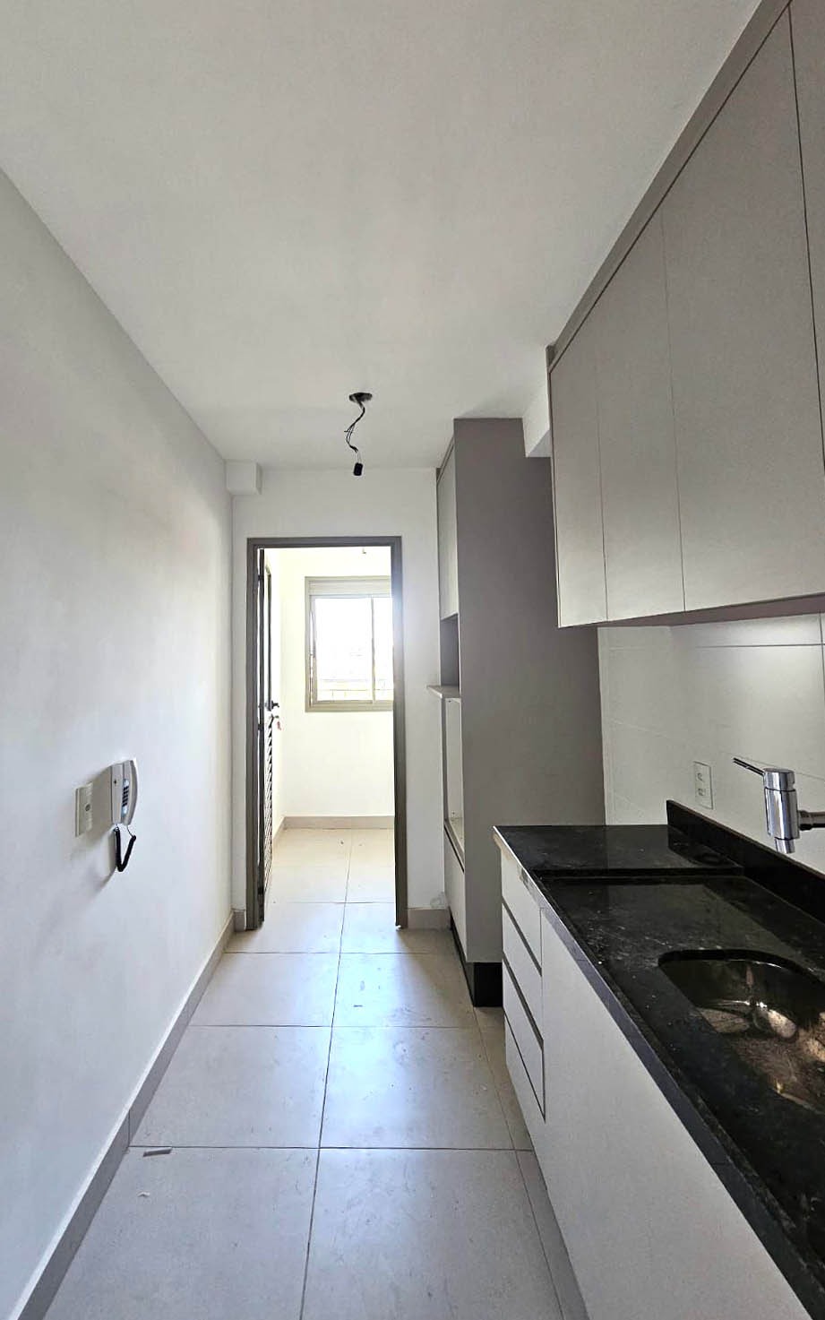 Apartamento para alugar com 3 quartos, 96m² - Foto 5