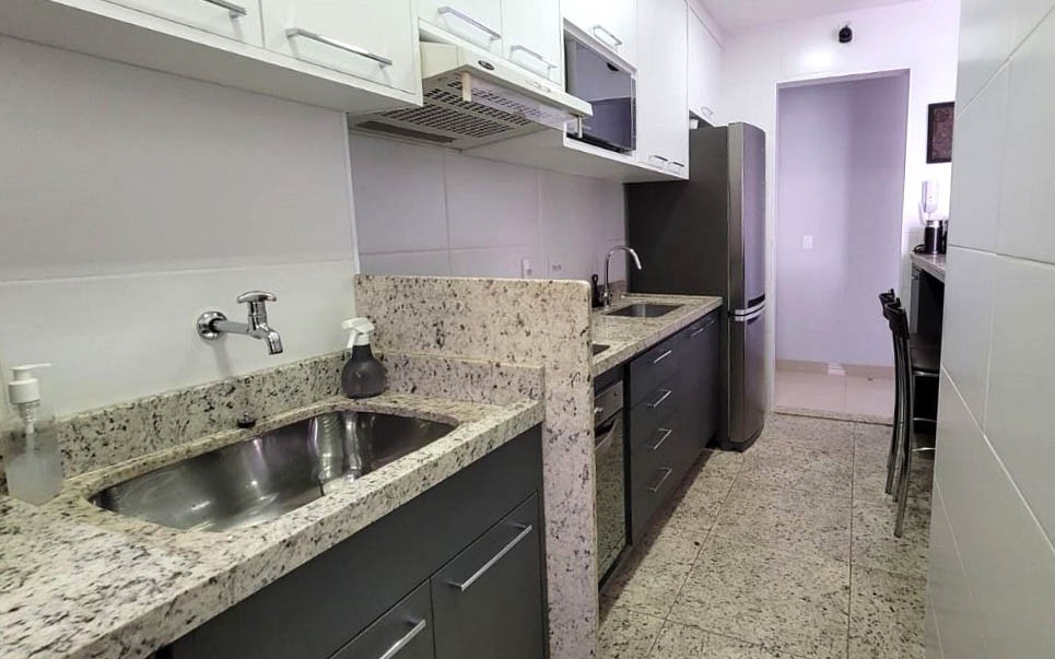 Apartamento à venda com 2 quartos, 65m² - Foto 9