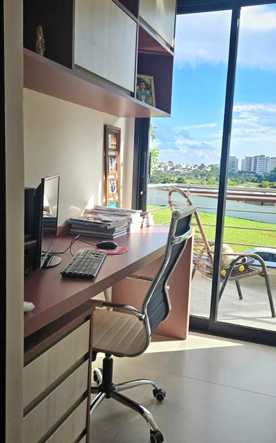 Casa de Condomínio à venda e aluguel com 3 quartos, 215m² - Foto 20