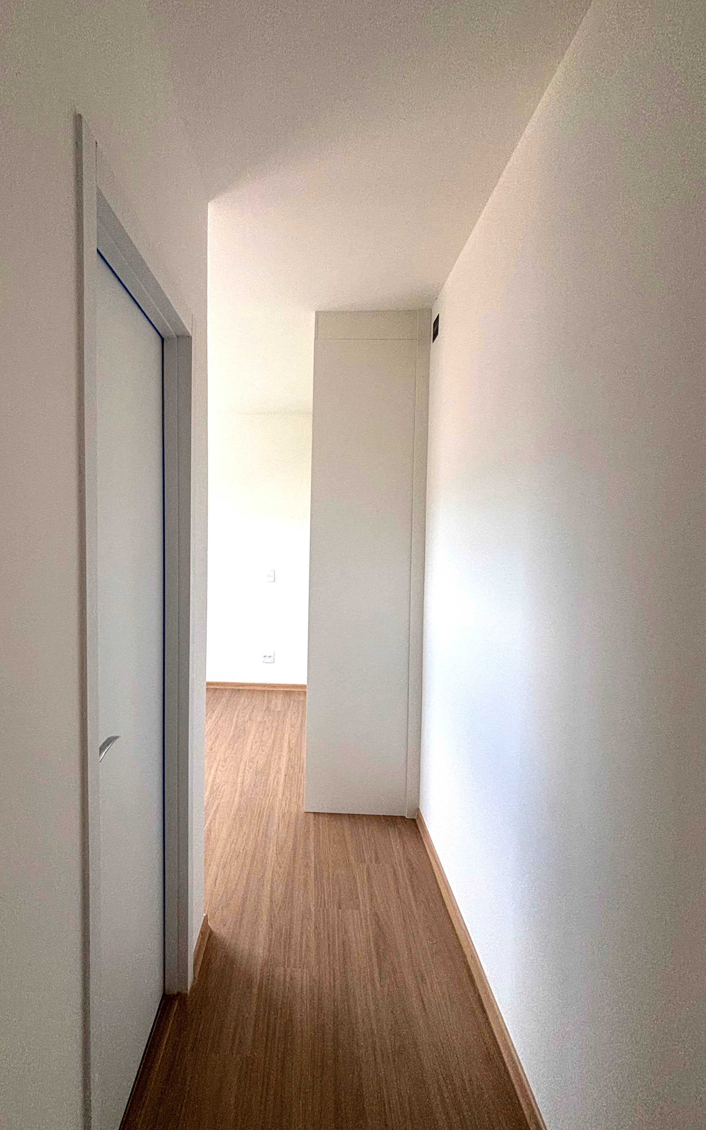 Apartamento para alugar com 2 quartos, 64m² - Foto 11