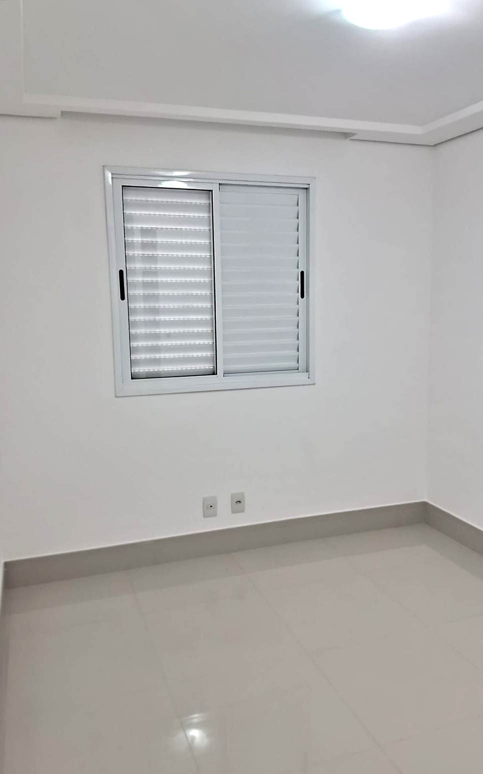 Apartamento para alugar com 2 quartos, 64m² - Foto 12