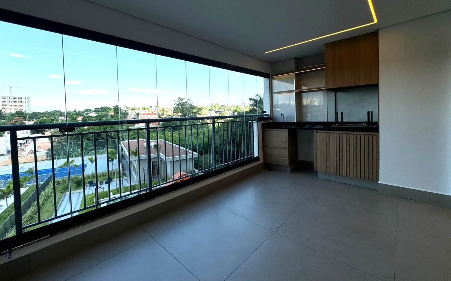 Apartamento à venda e aluguel com 3 quartos, 96m² - Foto 8