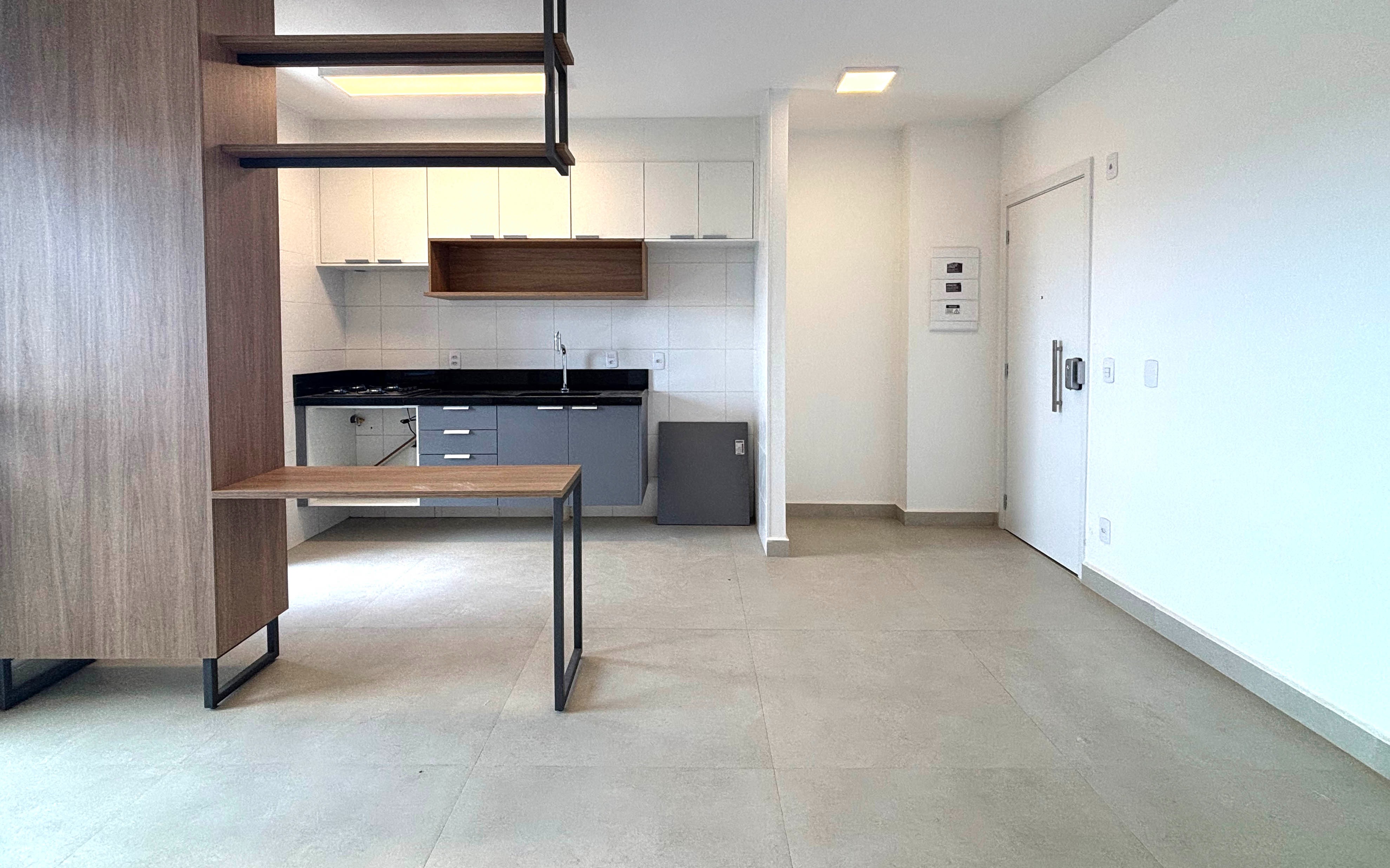 Apartamento para alugar com 2 quartos, 64m² - Foto 4