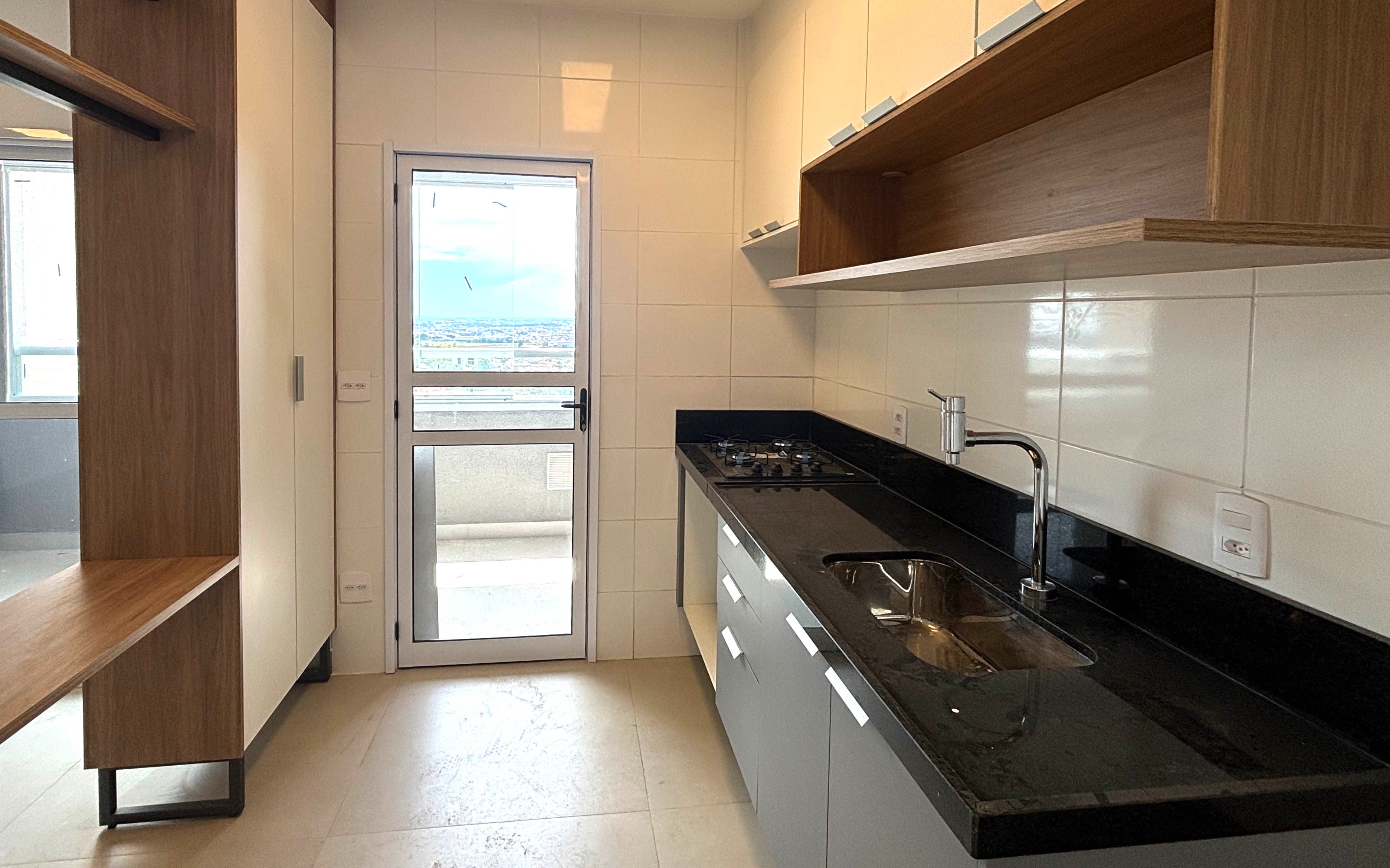 Apartamento para alugar com 2 quartos, 64m² - Foto 6