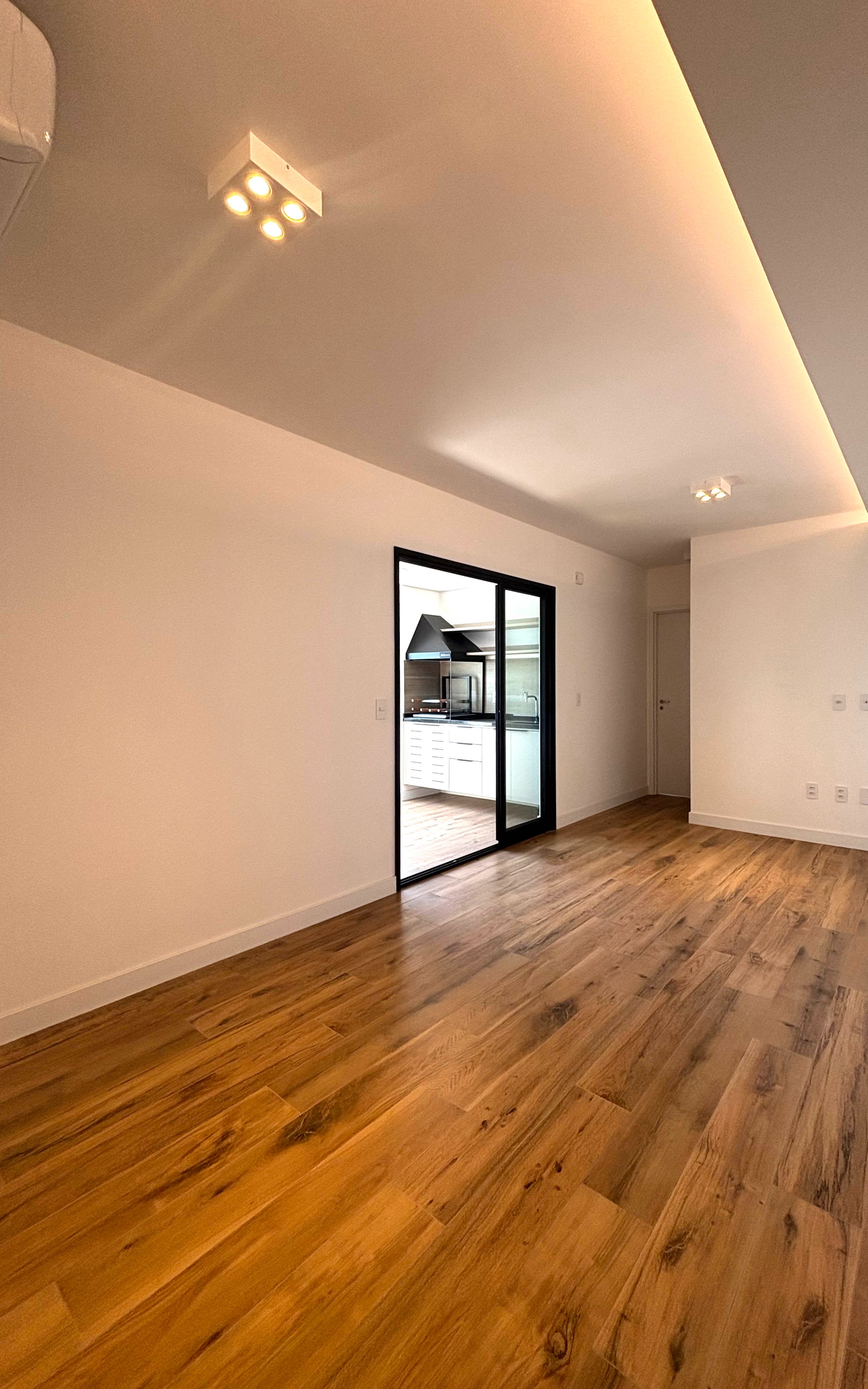 Apartamento à venda e aluguel com 2 quartos, 78m² - Foto 4