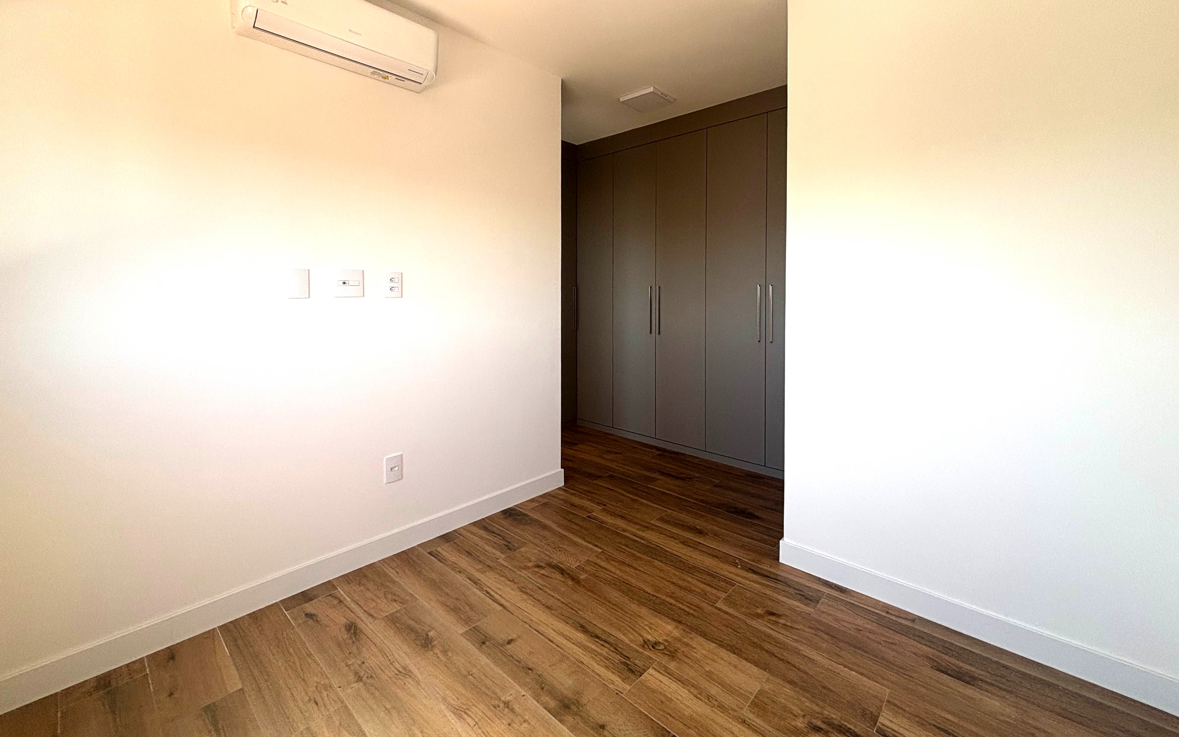 Apartamento à venda e aluguel com 2 quartos, 78m² - Foto 17