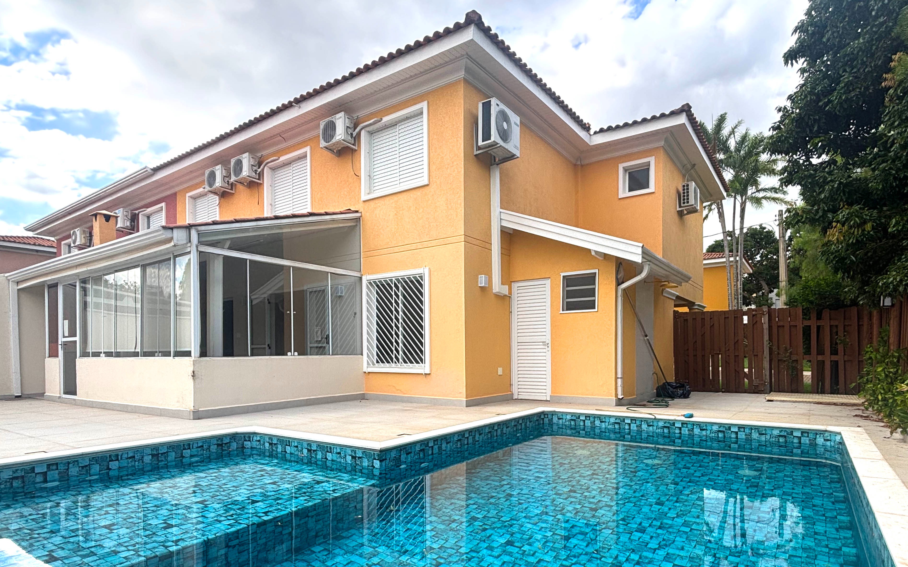 Casa de Condomínio à venda e aluguel com 4 quartos, 190m² - Foto 27
