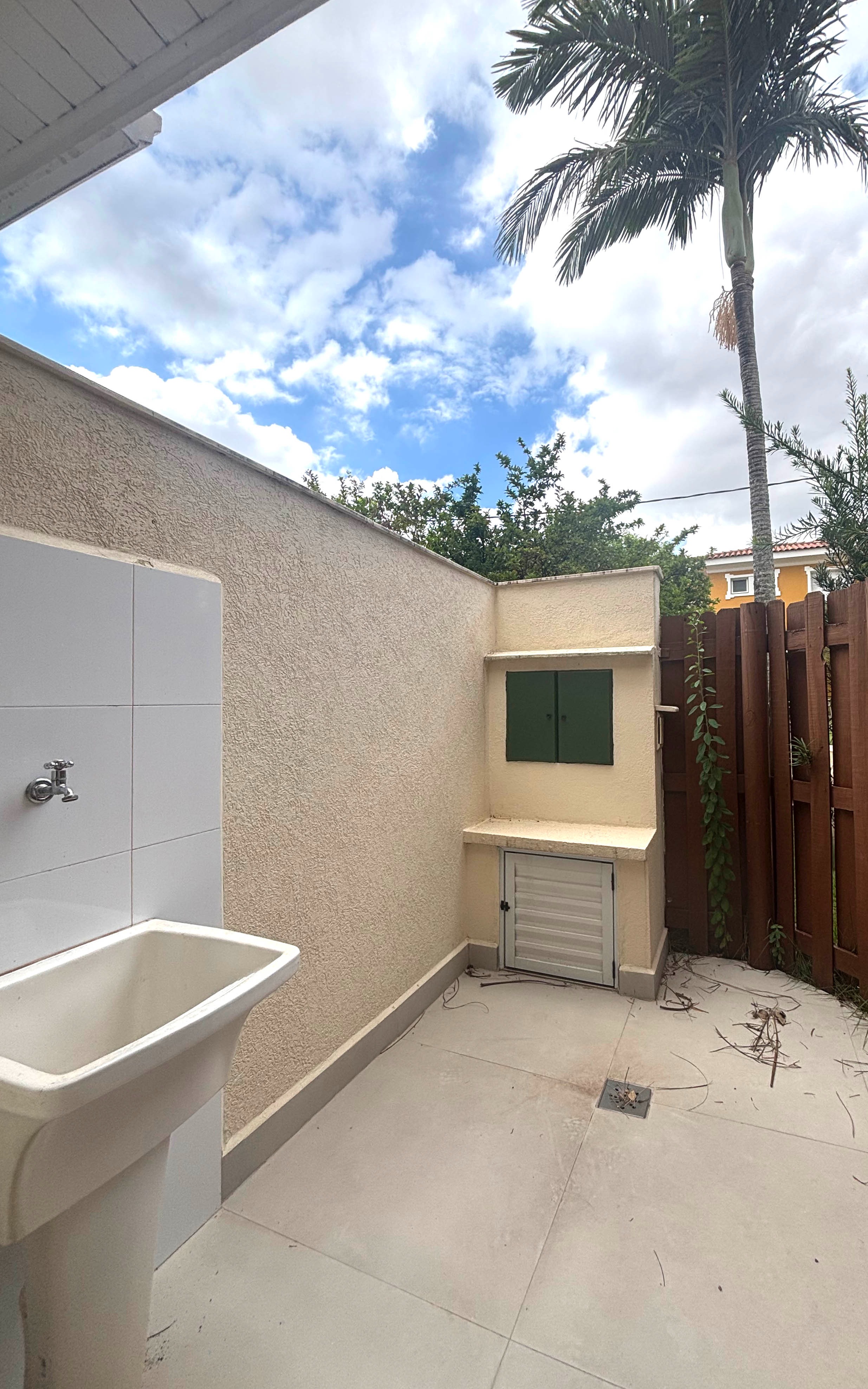 Casa de Condomínio à venda e aluguel com 4 quartos, 190m² - Foto 15