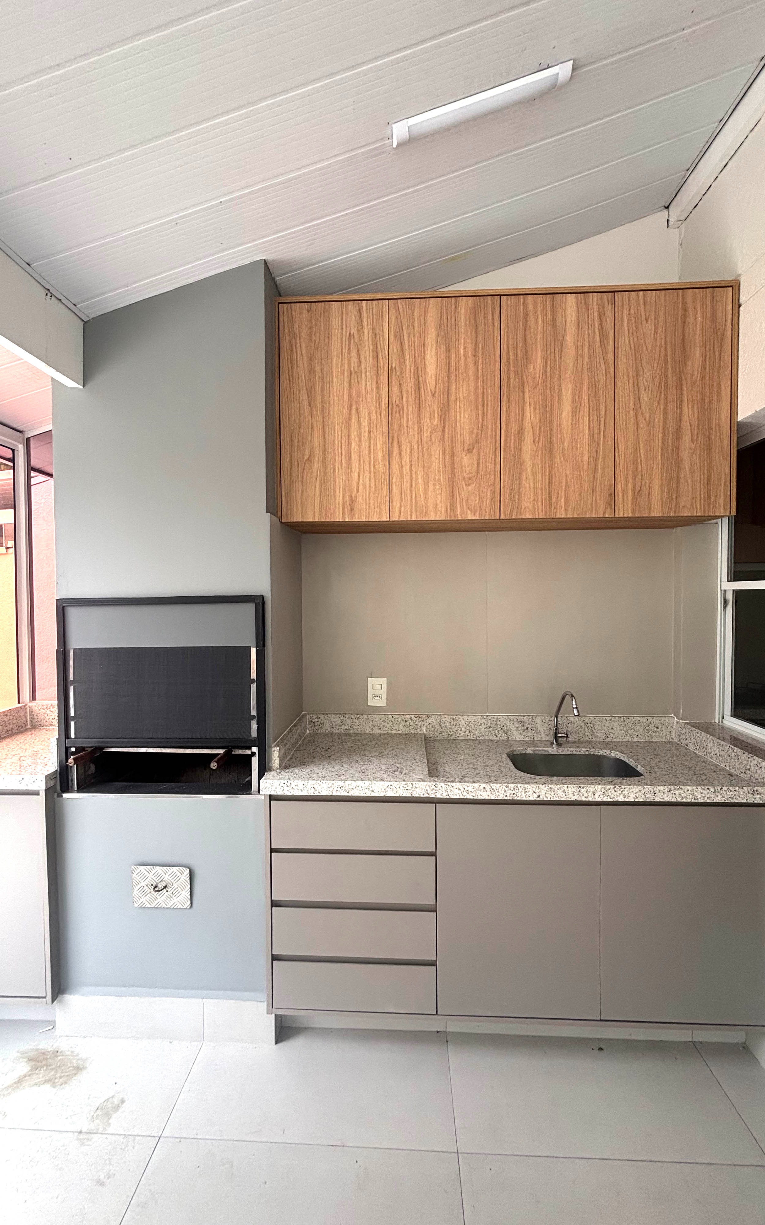 Casa de Condomínio à venda e aluguel com 4 quartos, 190m² - Foto 9