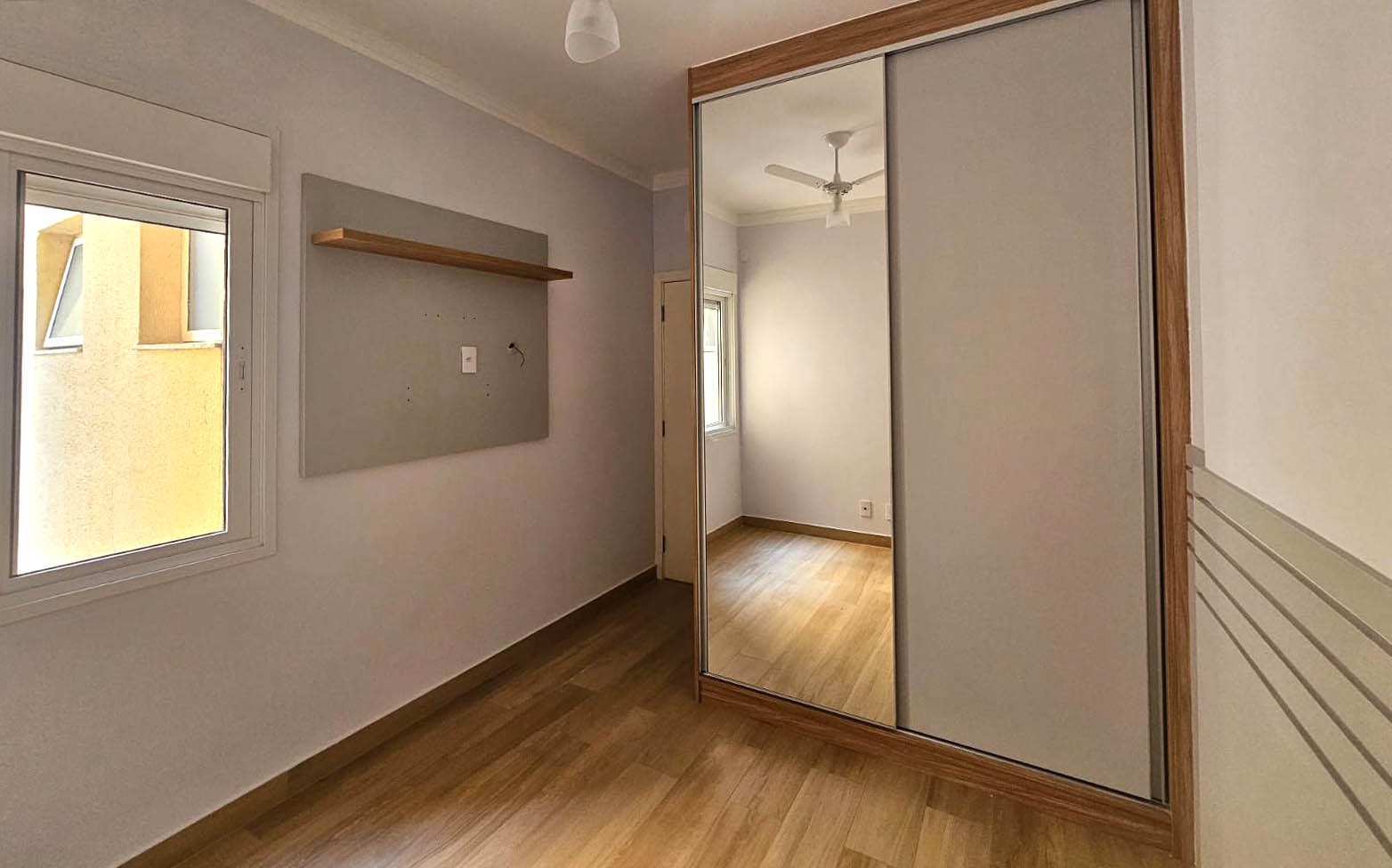 Apartamento para alugar com 3 quartos, 92m² - Foto 13