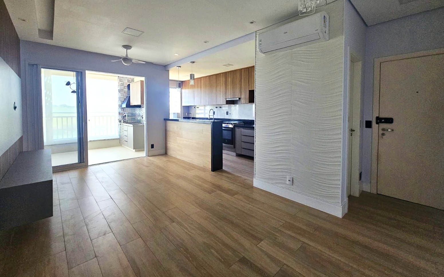 Apartamento para alugar com 3 quartos, 92m² - Foto 4