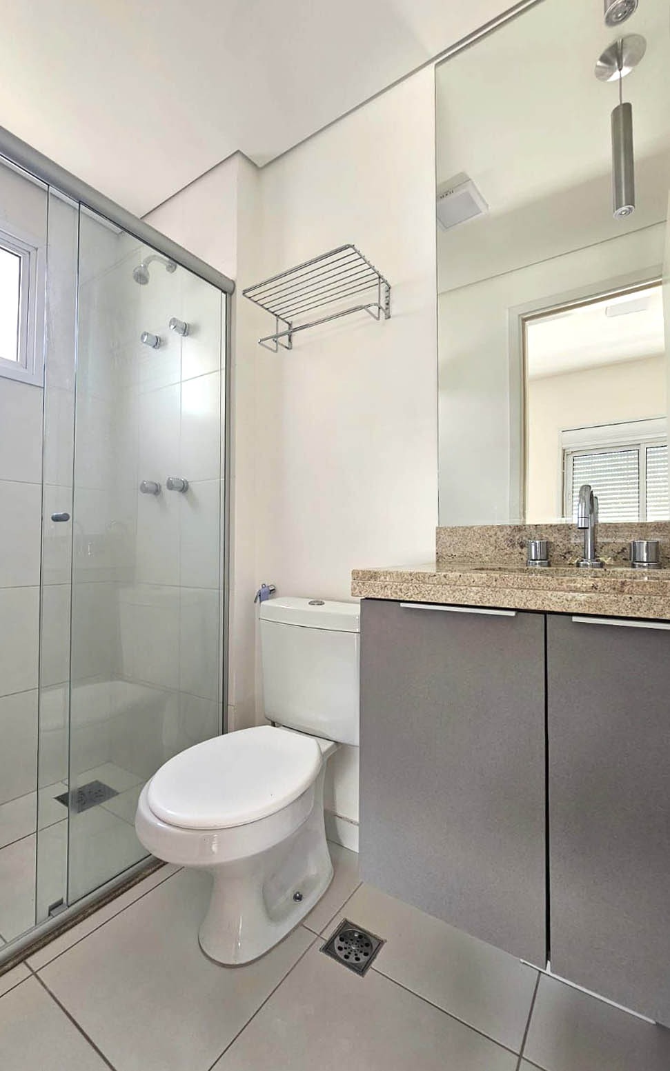 Apartamento para alugar com 2 quartos, 67m² - Foto 15