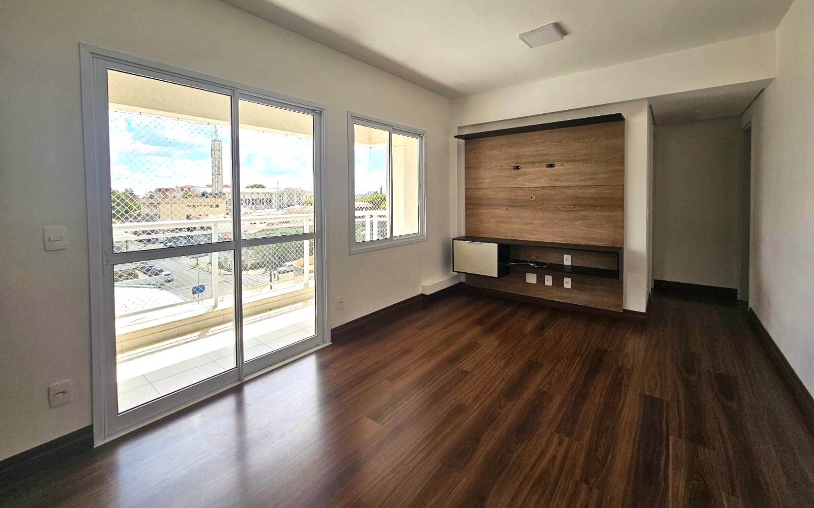 Apartamento para alugar com 2 quartos, 67m² - Foto 1