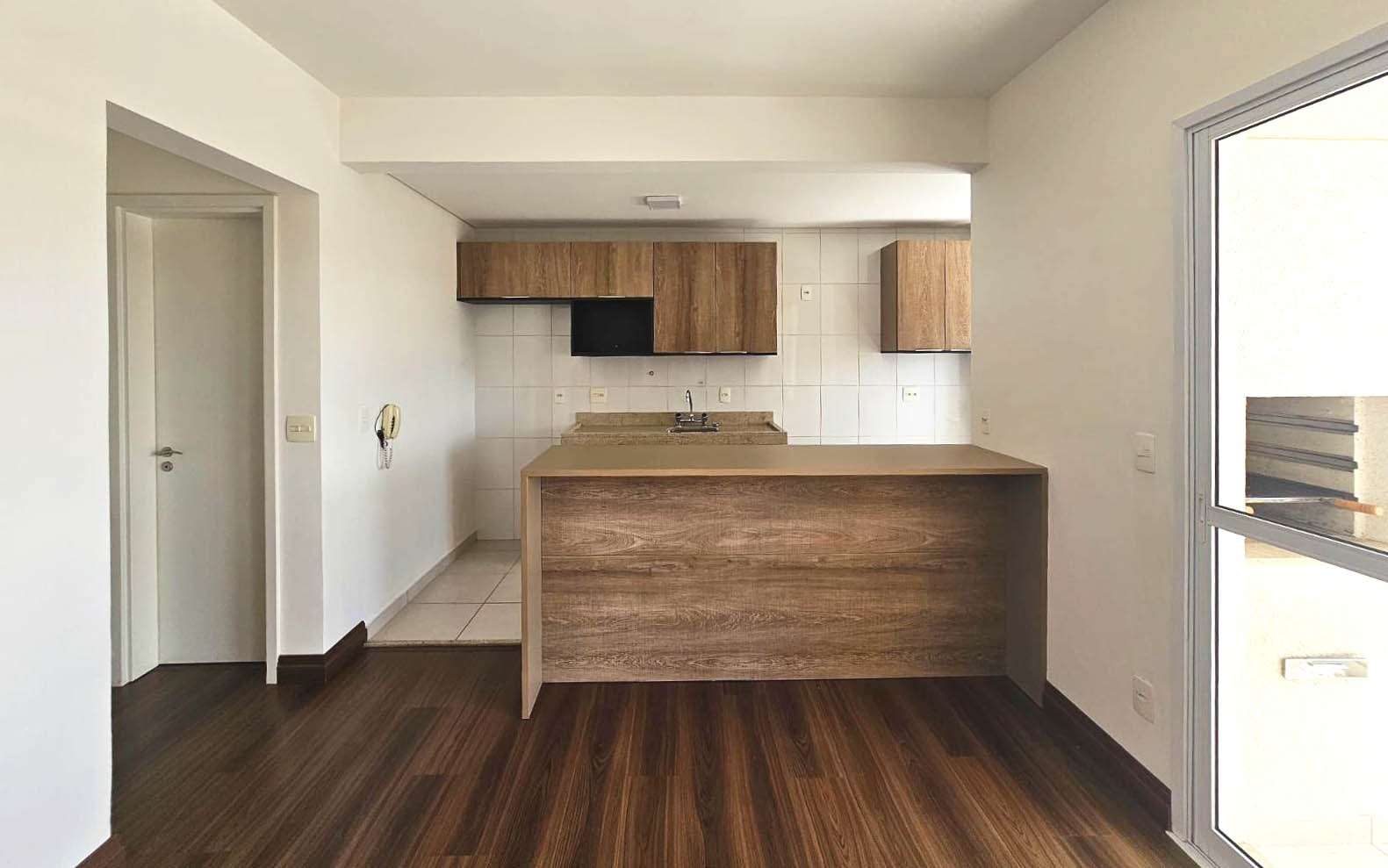 Apartamento para alugar com 2 quartos, 67m² - Foto 4
