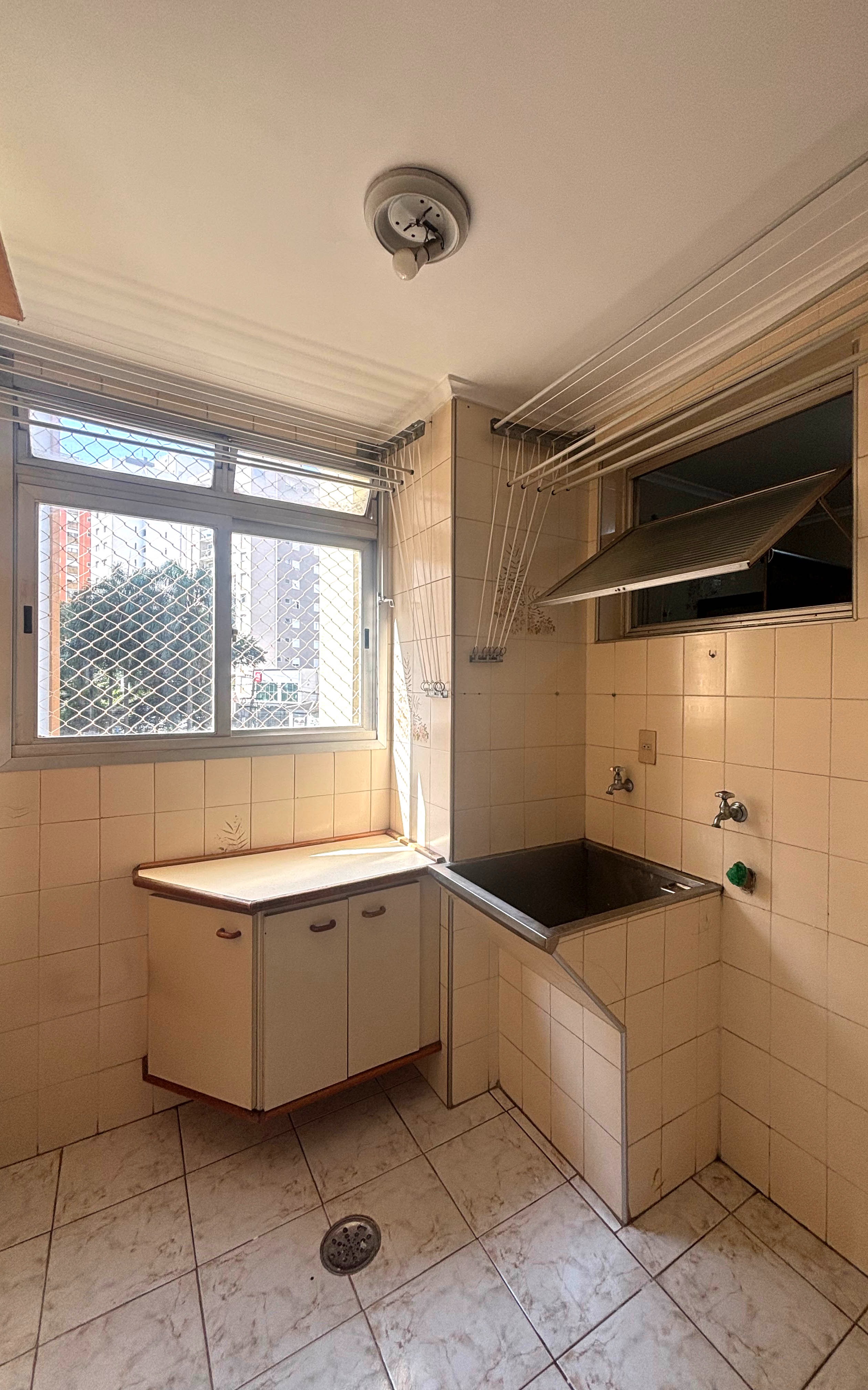 Apartamento para alugar com 3 quartos, 88m² - Foto 11