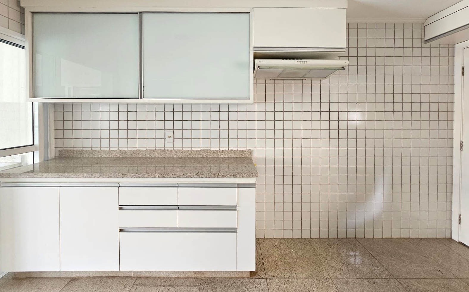 Apartamento à venda e aluguel com 3 quartos, 148m² - Foto 11