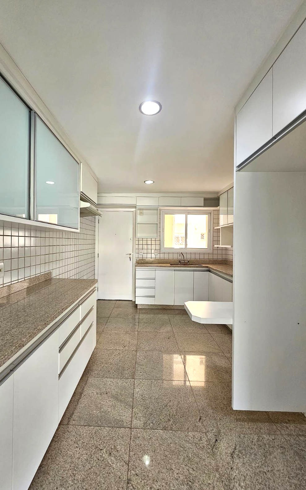 Apartamento à venda e aluguel com 3 quartos, 148m² - Foto 14