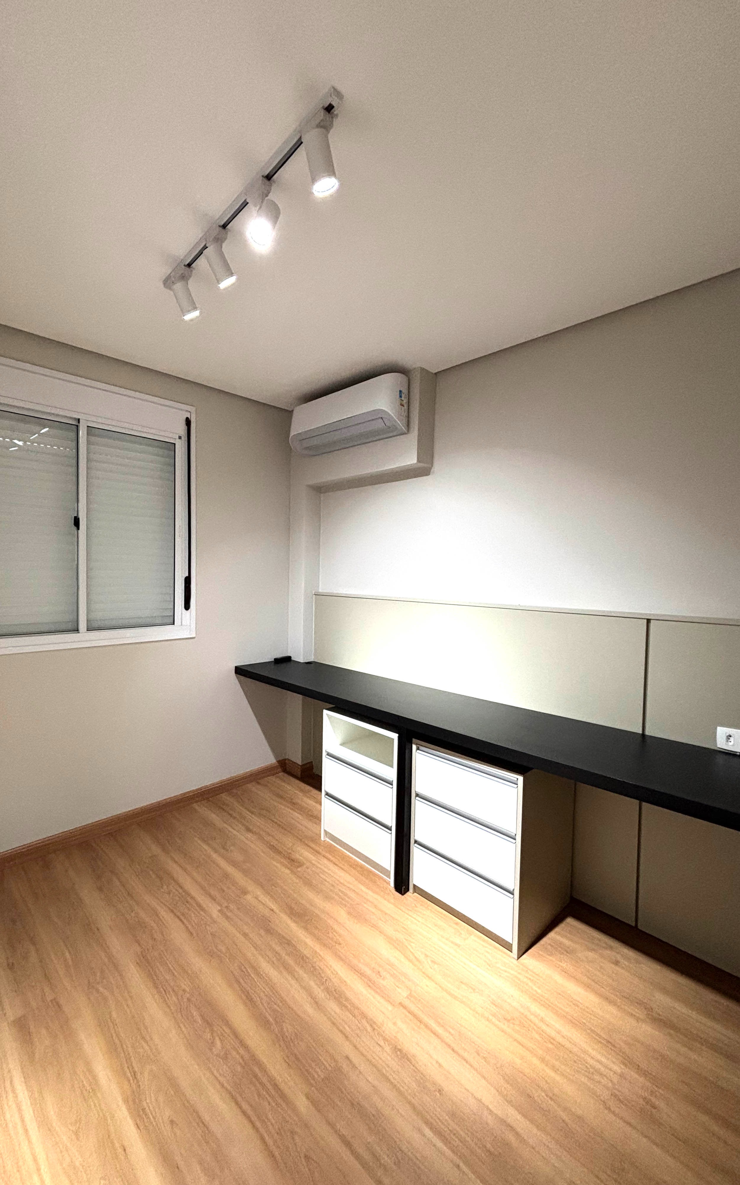 Apartamento à venda e aluguel com 2 quartos, 62m² - Foto 11