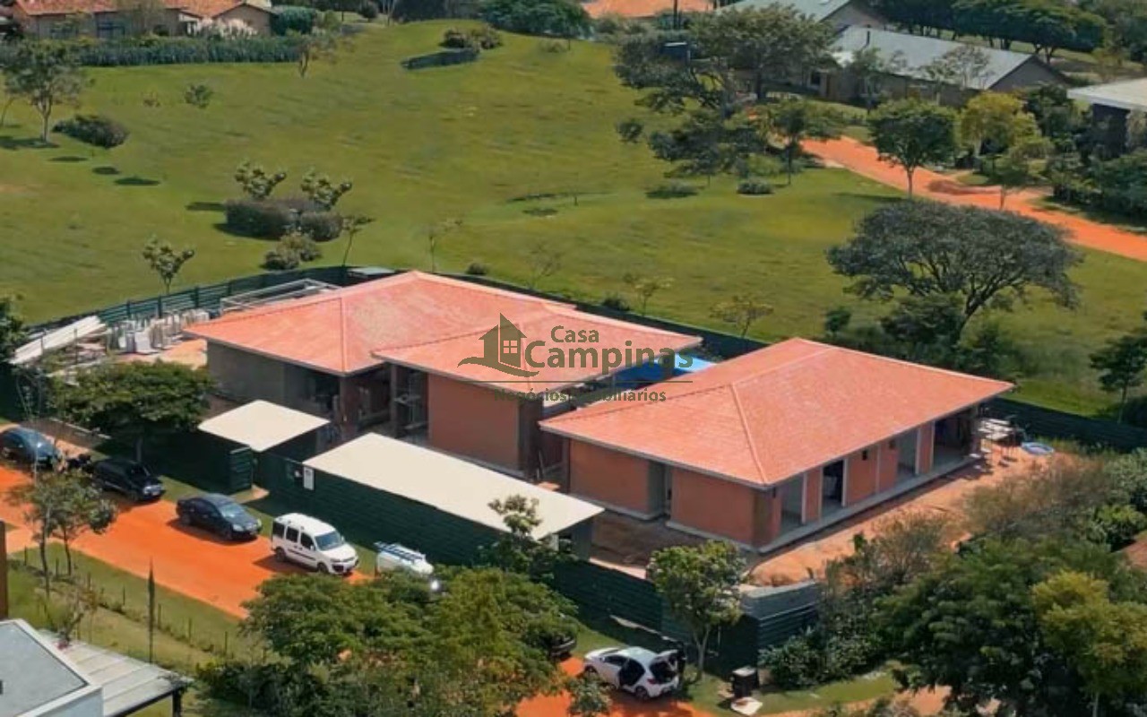 Casa de Condomínio à venda com 6 quartos, 2020m² - Foto 1