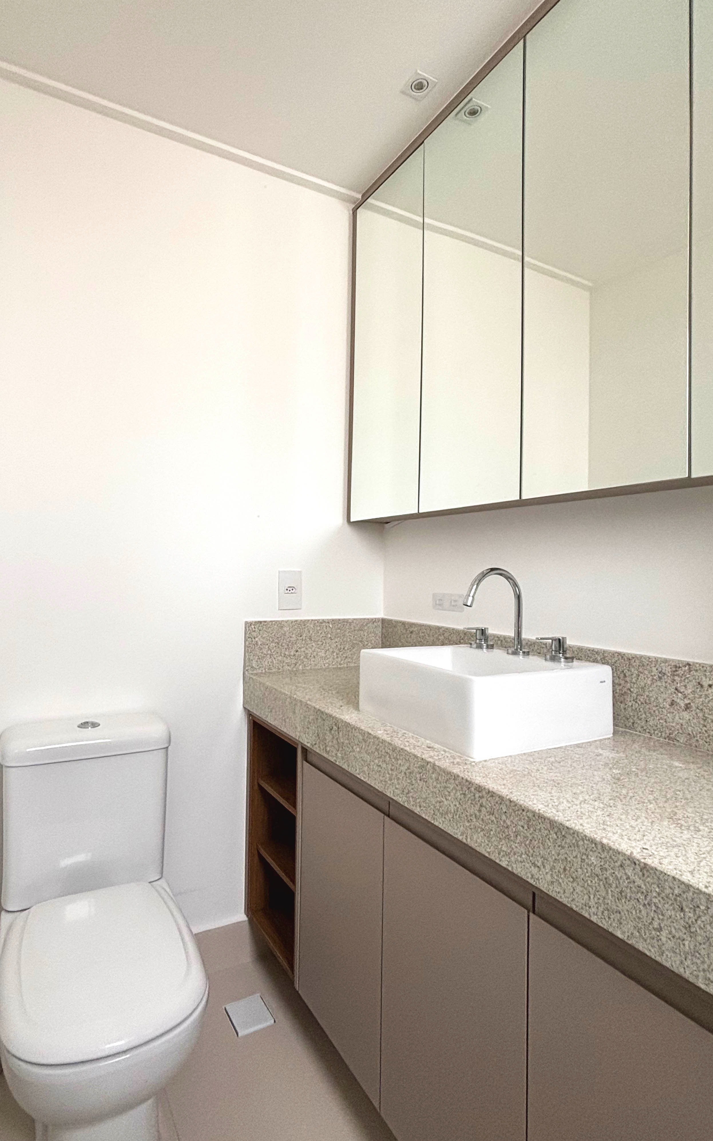 Apartamento à venda e aluguel com 1 quarto, 41m² - Foto 19
