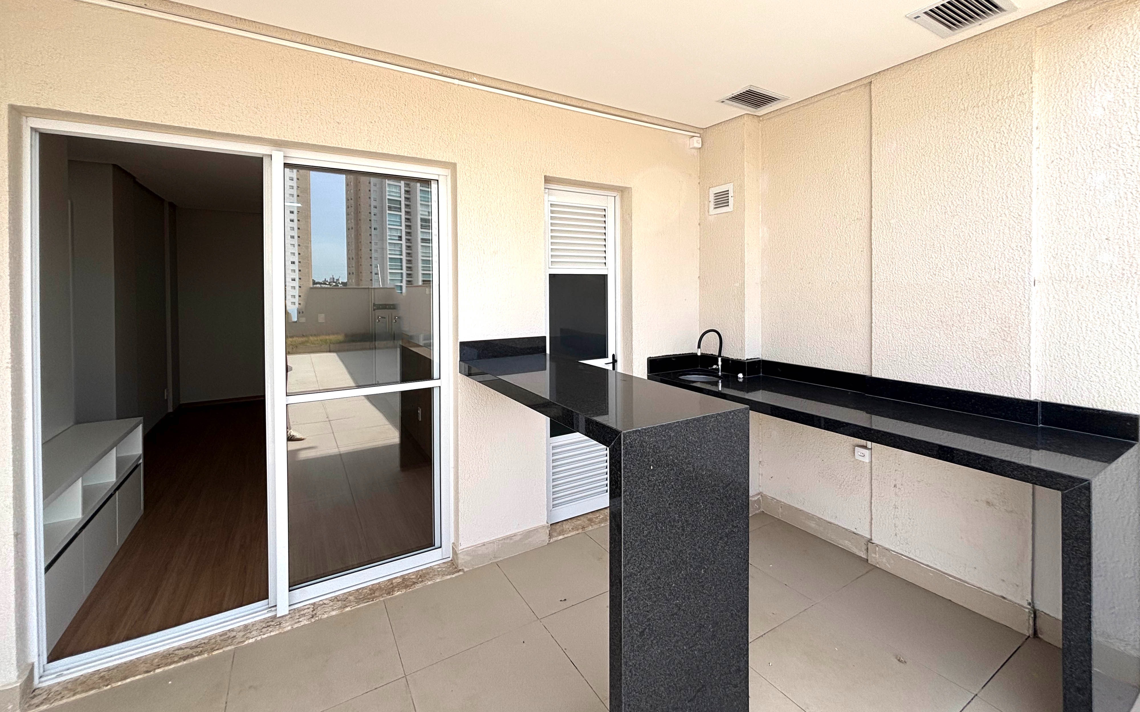 Apartamento à venda e aluguel com 2 quartos, 62m² - Foto 9