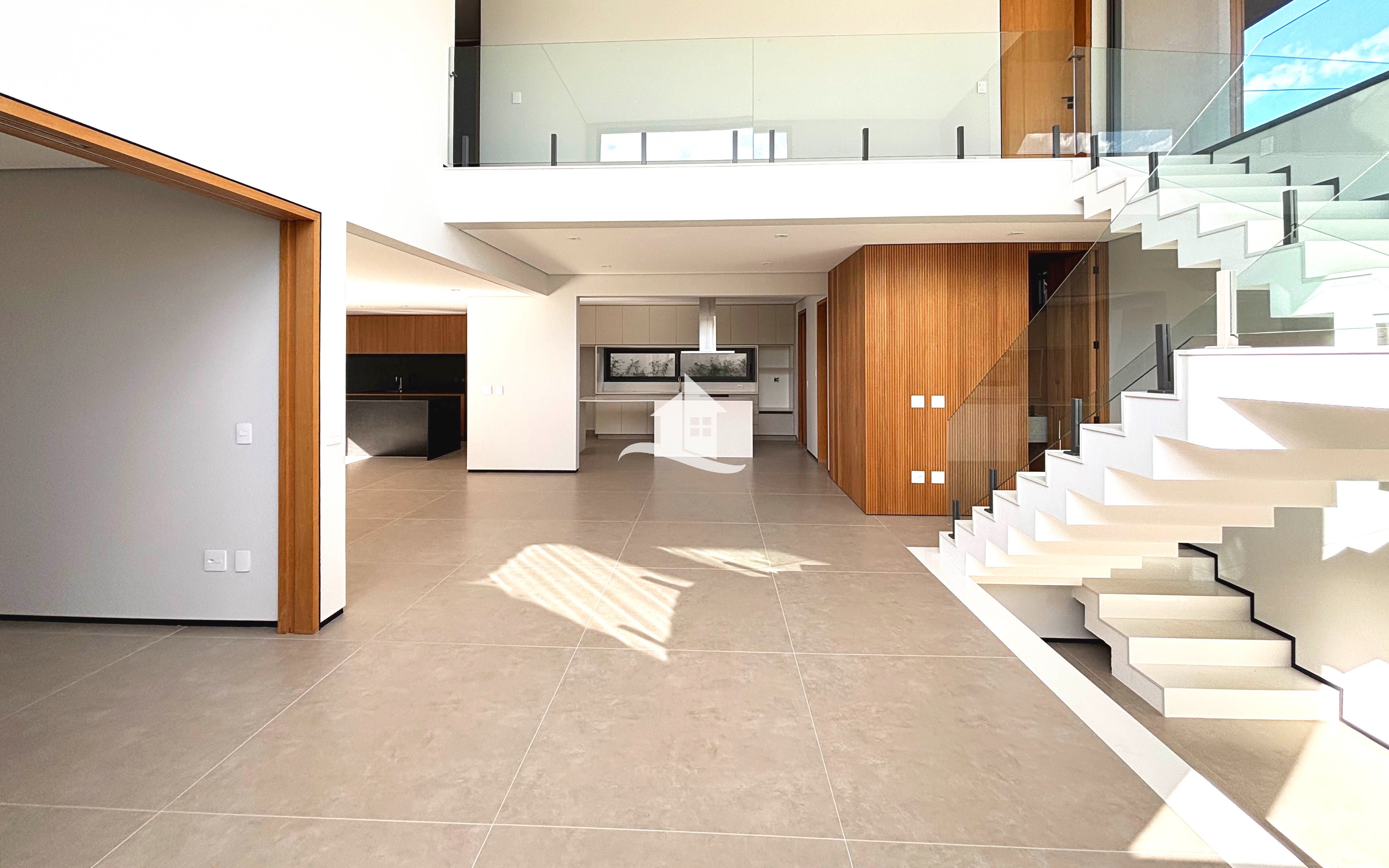 Casa de Condomínio, 4 quartos - Foto 1