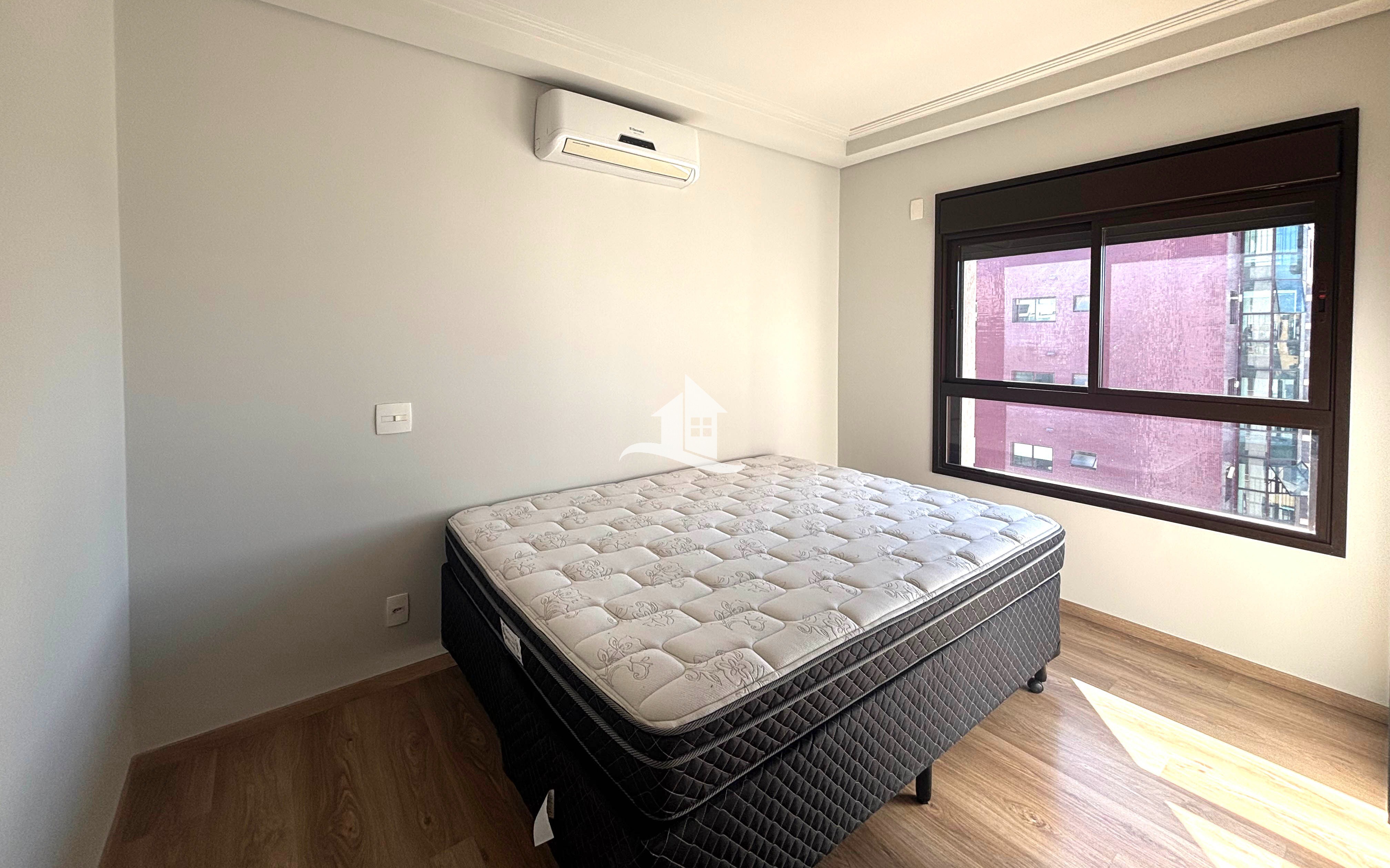 Apartamento à venda e aluguel com 1 quarto, 57m² - Foto 9