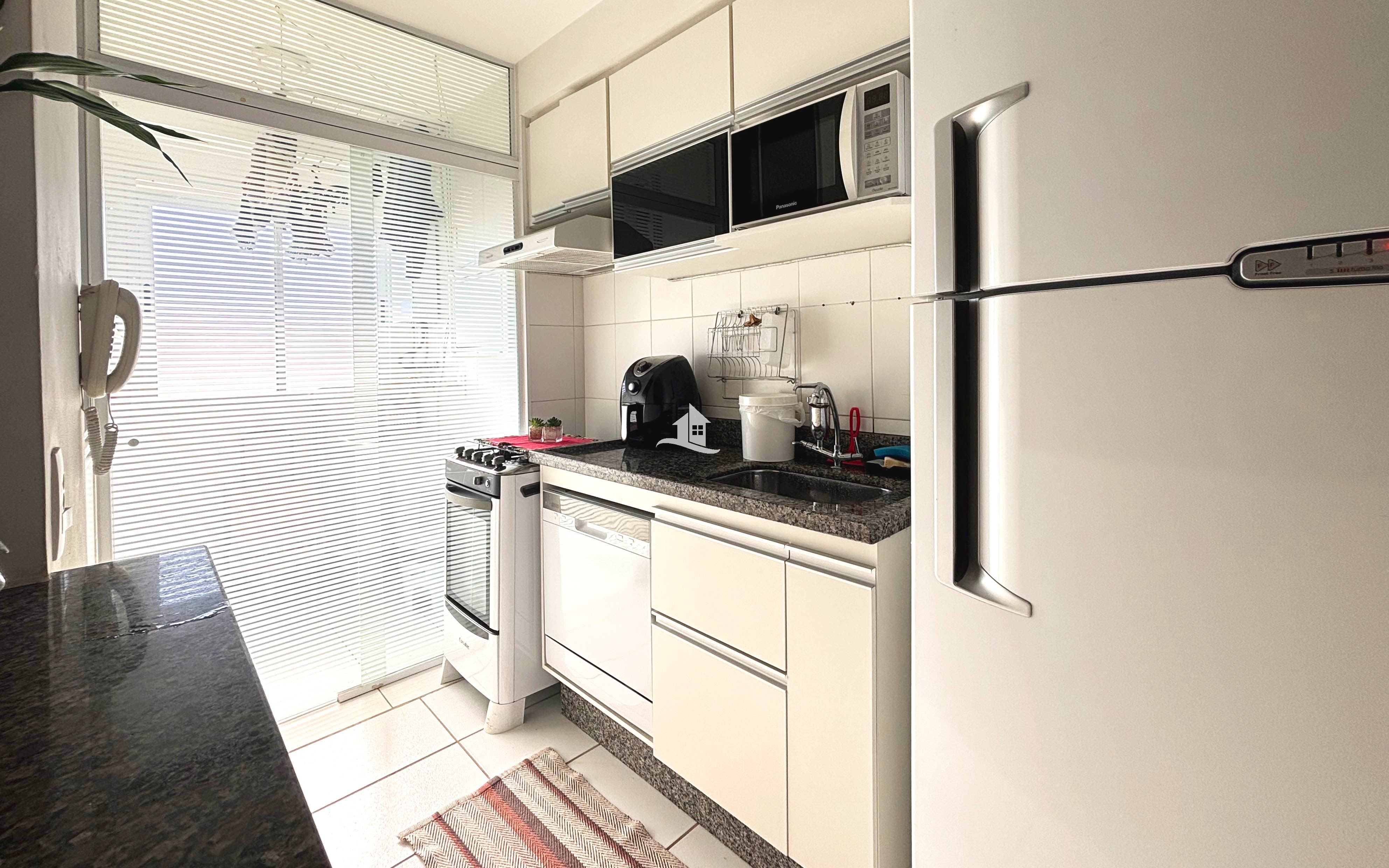 Apartamento para alugar com 2 quartos, 59m² - Foto 10