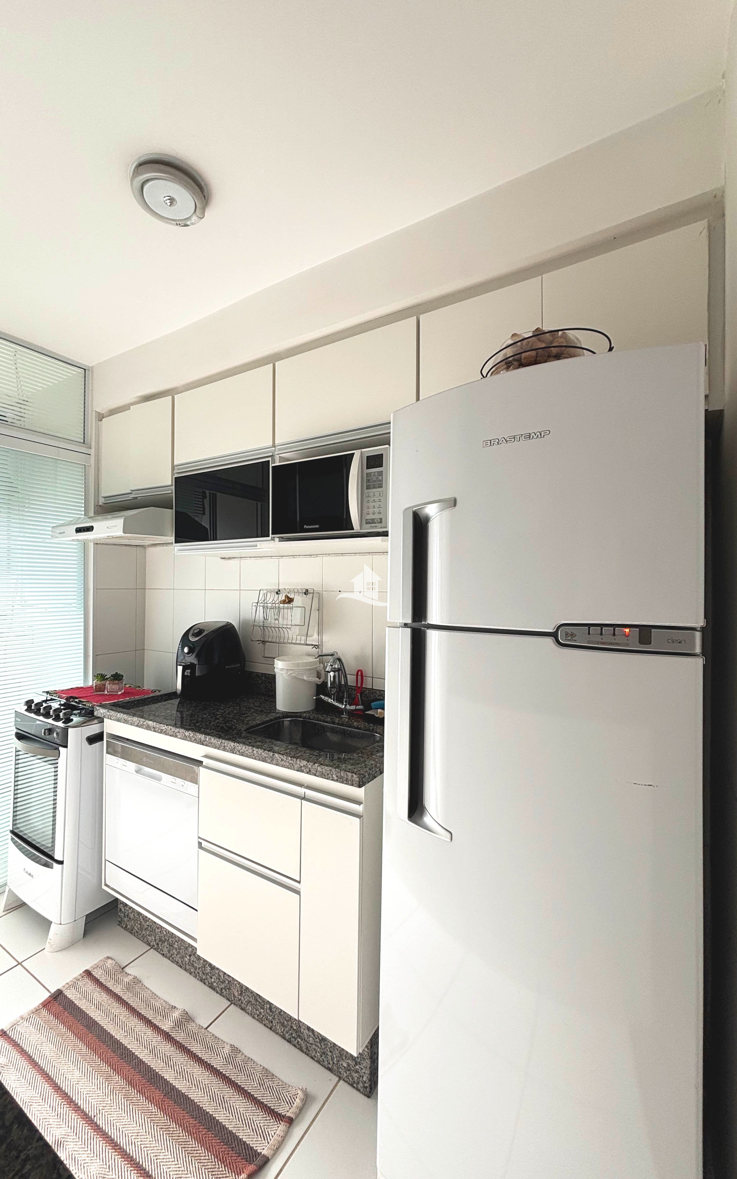 Apartamento para alugar com 2 quartos, 59m² - Foto 9