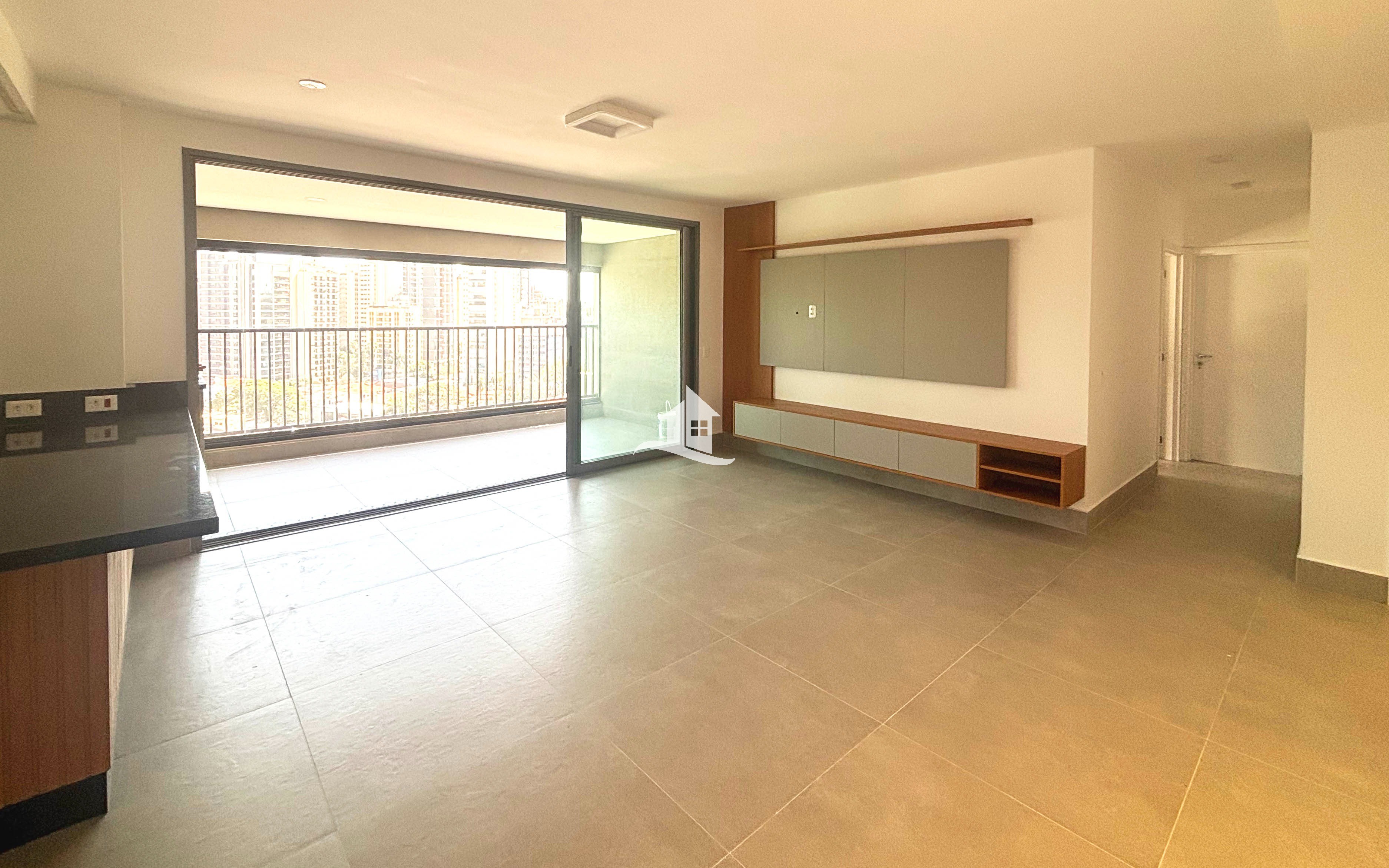 Apartamento para alugar com 3 quartos, 139m² - Foto 14