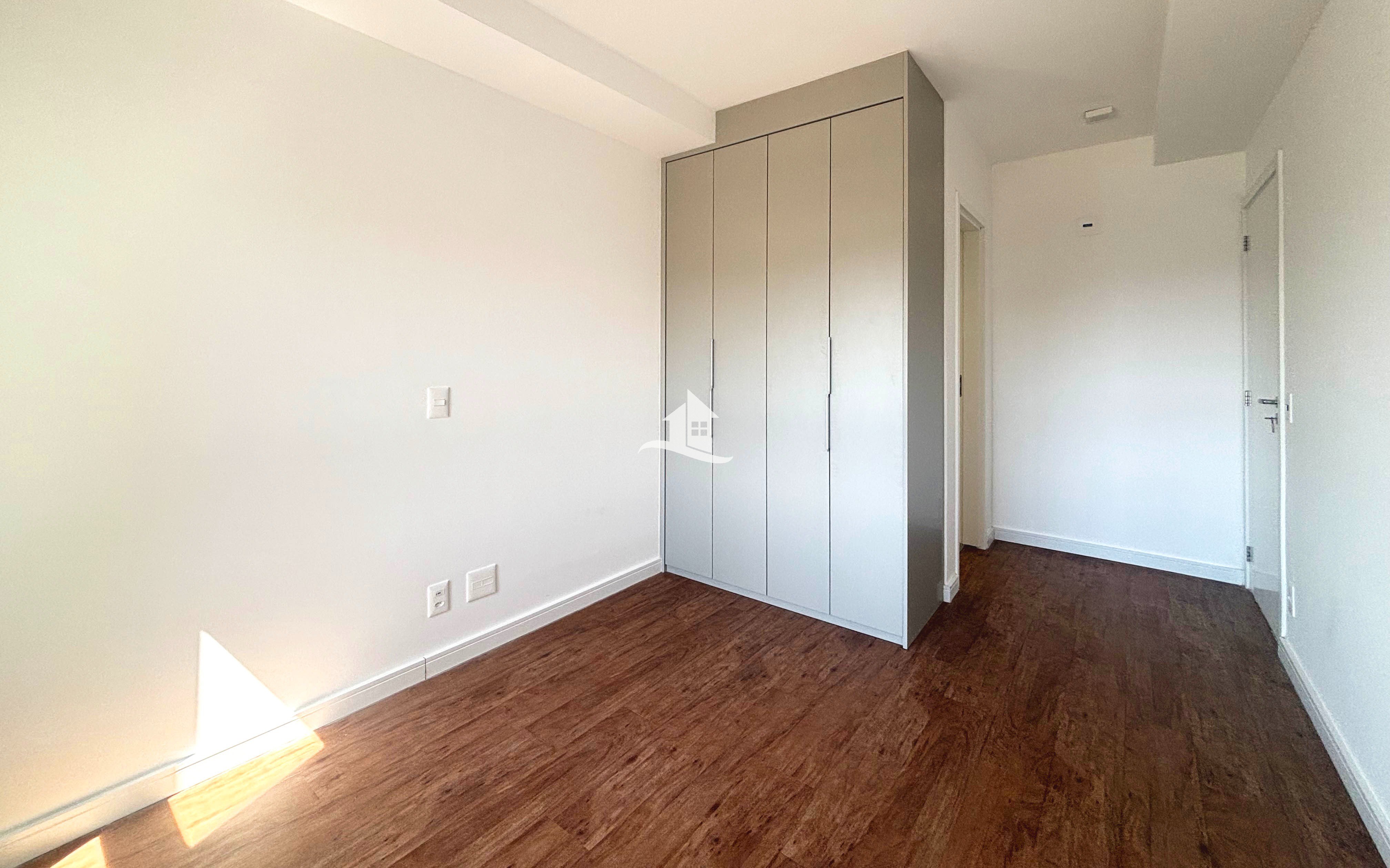 Apartamento para alugar com 3 quartos, 139m² - Foto 5