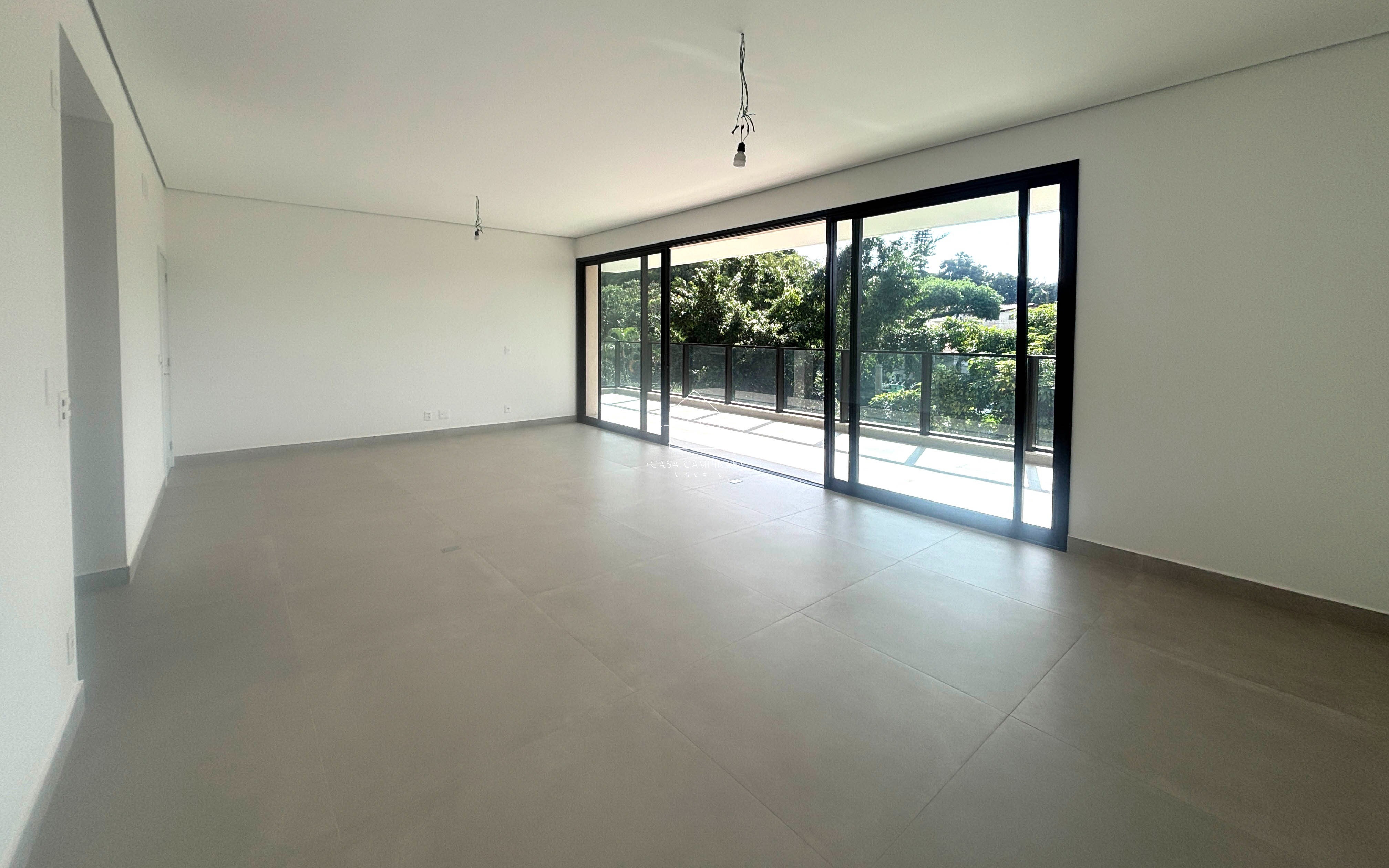 Apartamento, 4 quartos, 243 m² - Foto 2
