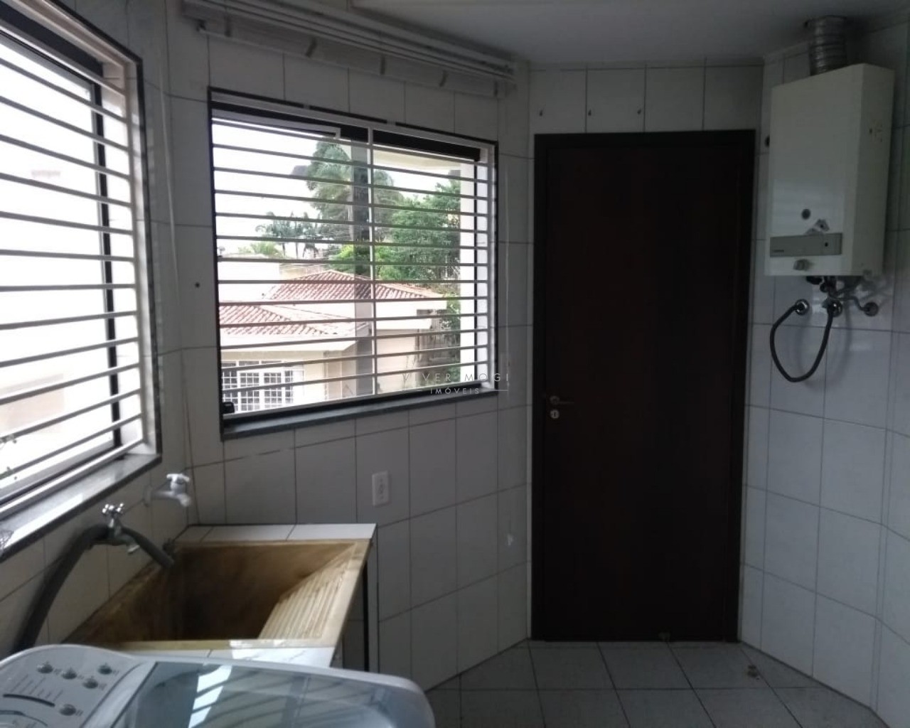 Sobrado à venda com 3 quartos, 300m² - Foto 27