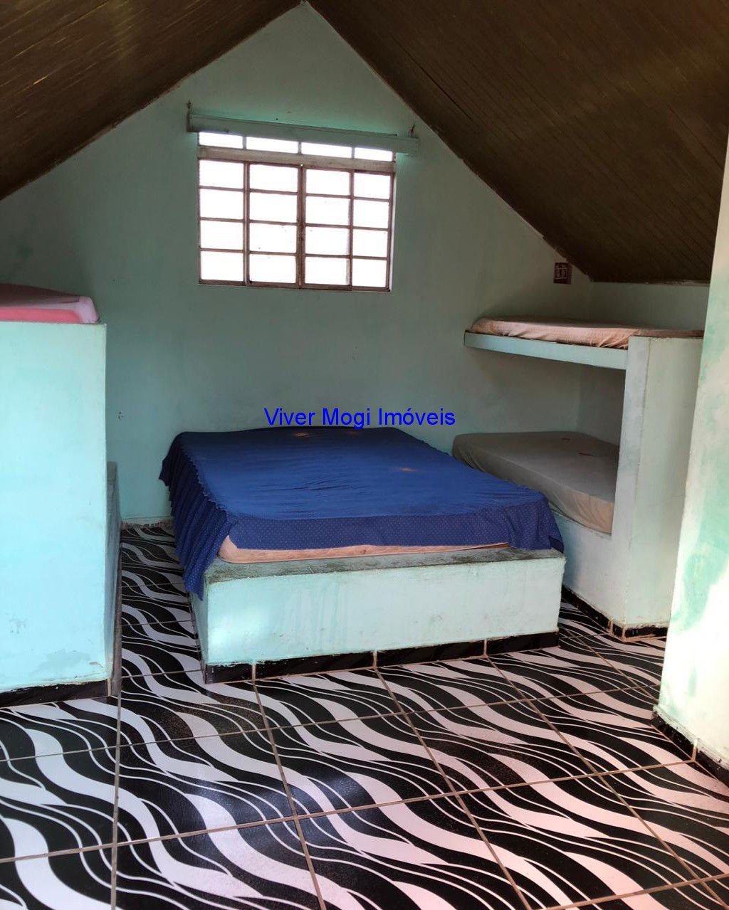 Chácara à venda com 5 quartos, 600m² - Foto 1