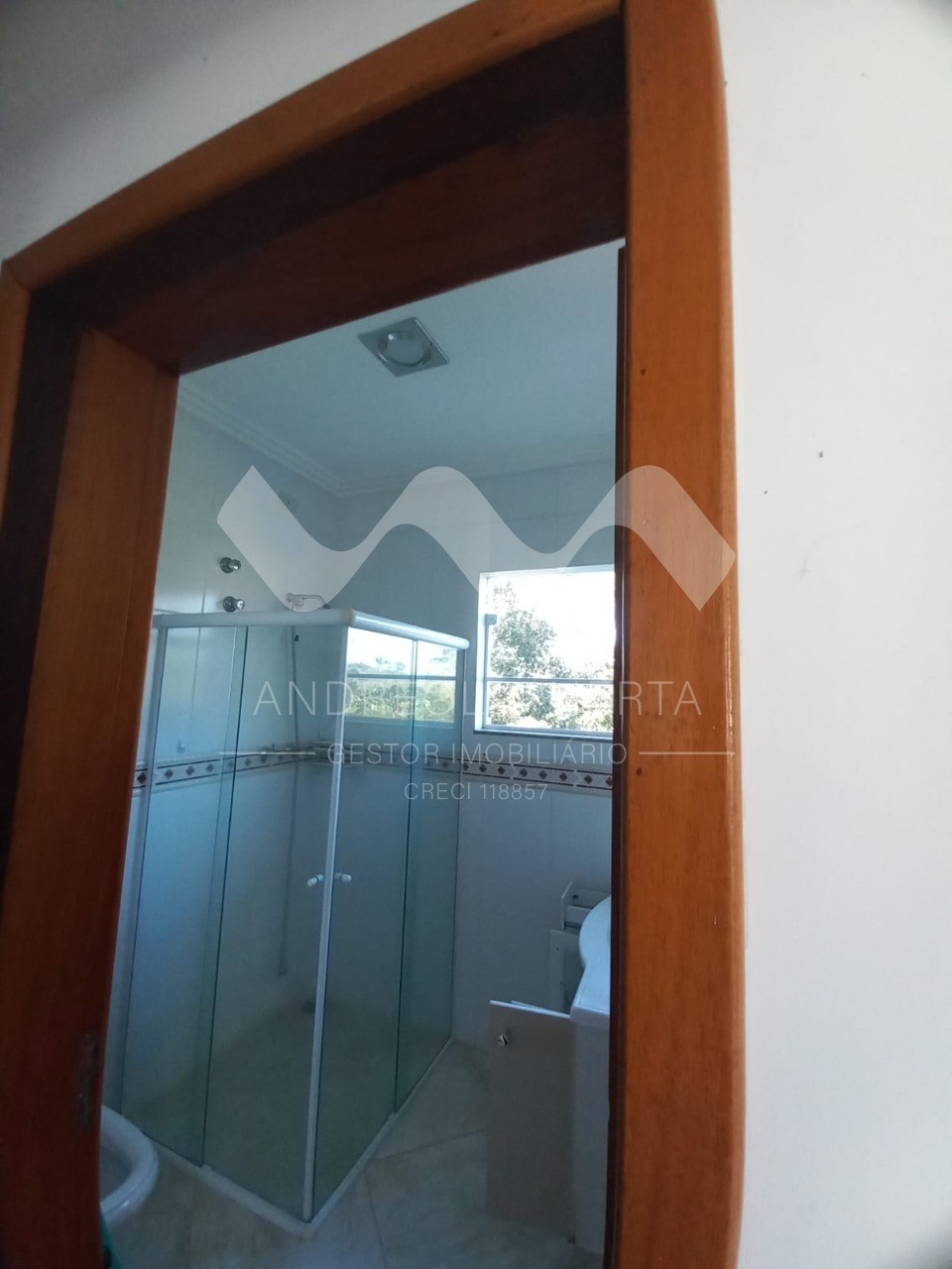 Casa de Condomínio à venda com 3 quartos, 600m² - Foto 2