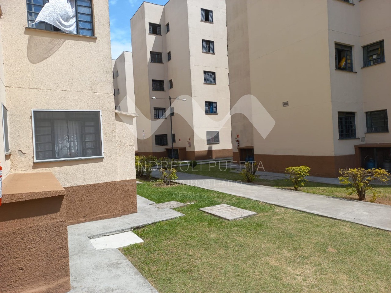 Apartamento à venda com 2 quartos, 49m² - Foto 17