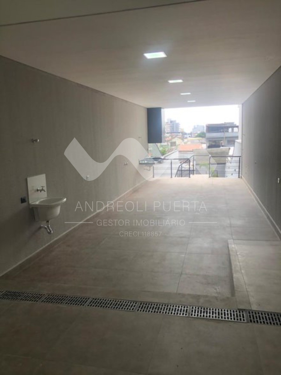 Casa à venda com 3 quartos, 206m² - Foto 16