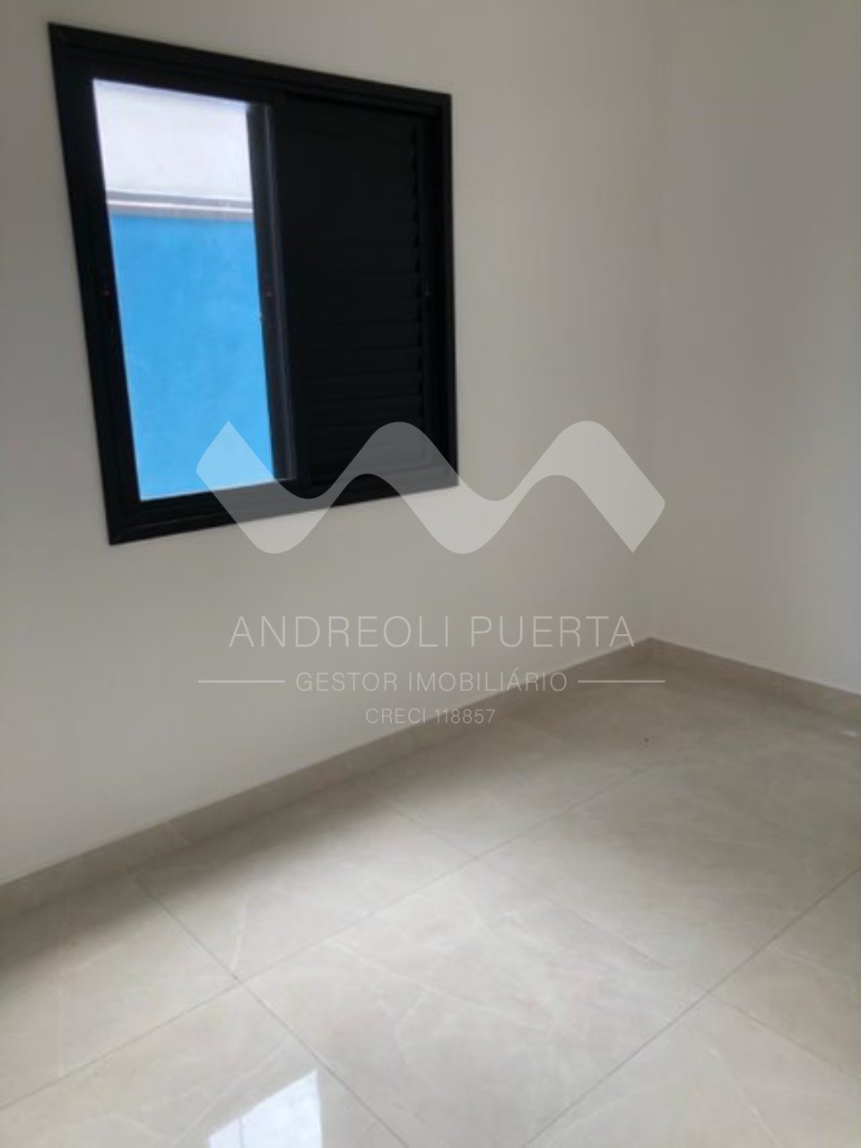 Casa à venda com 2 quartos, 125m² - Foto 11