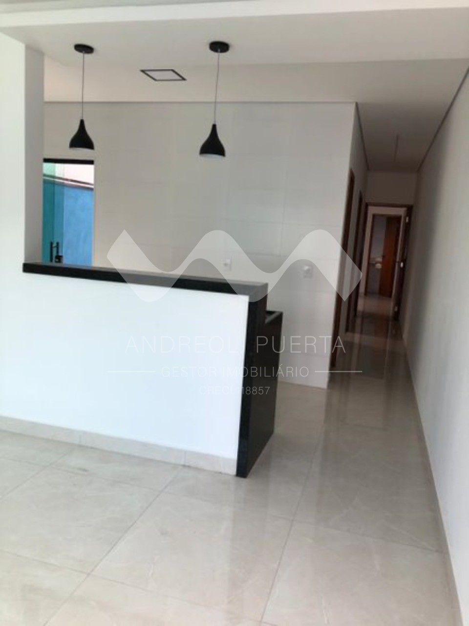 Casa à venda com 2 quartos, 125m² - Foto 4