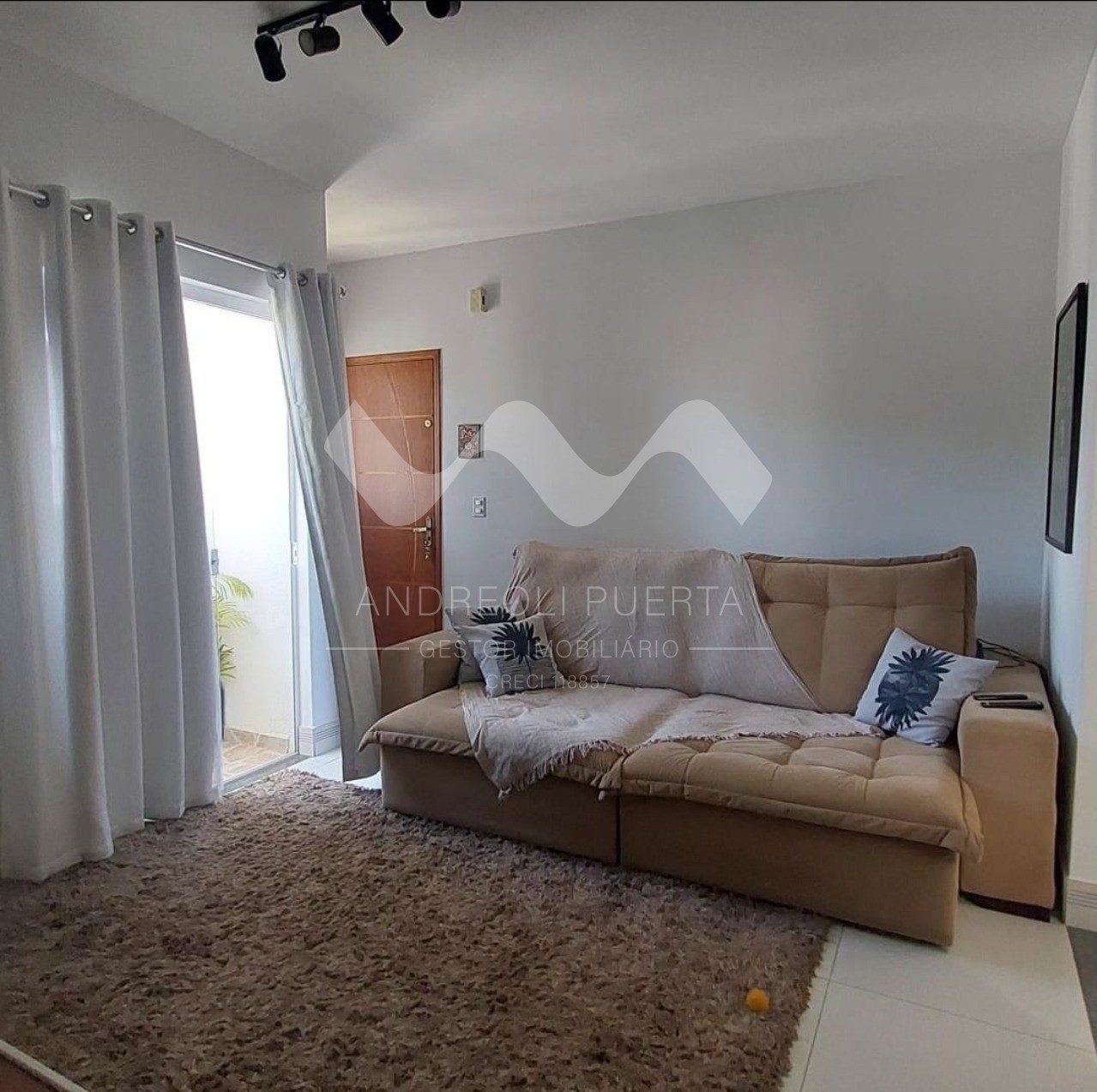 Apartamento à venda com 2 quartos, 49m² - Foto 1