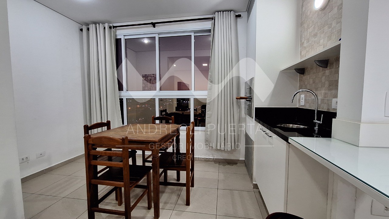 Apartamento à venda com 1 quarto, 42m² - Foto 12