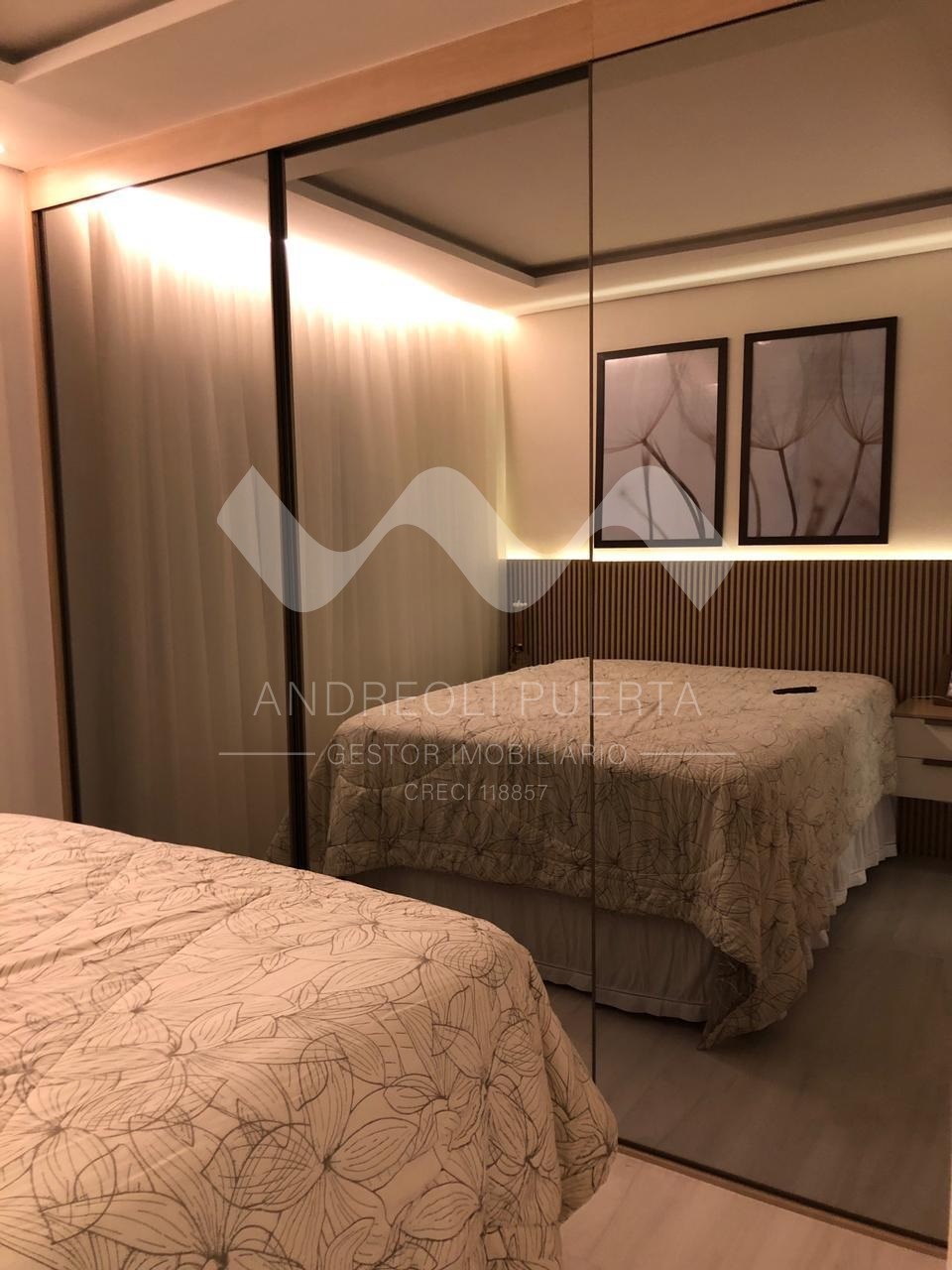 Apartamento à venda com 2 quartos, 80m² - Foto 17