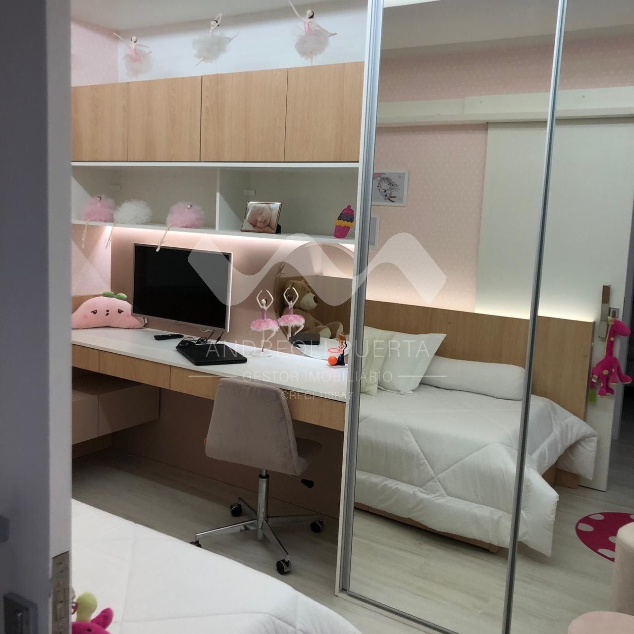 Apartamento à venda com 2 quartos, 80m² - Foto 9