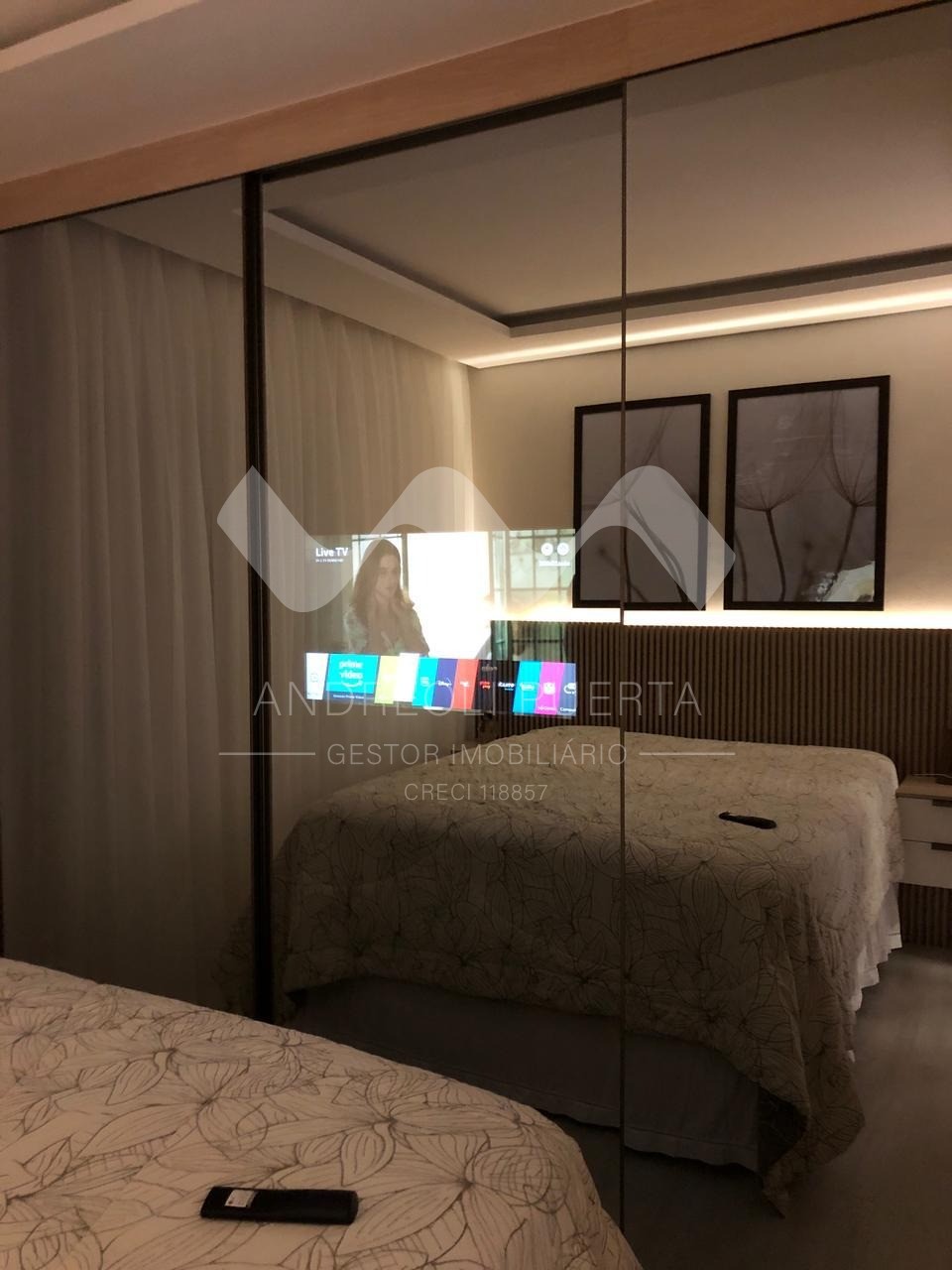 Apartamento à venda com 2 quartos, 80m² - Foto 8