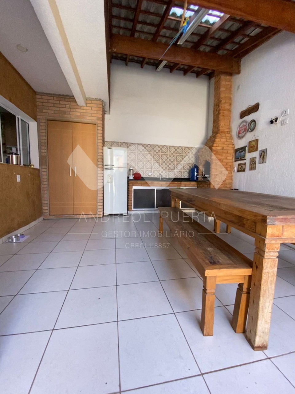 Casa à venda com 2 quartos, 201m² - Foto 17