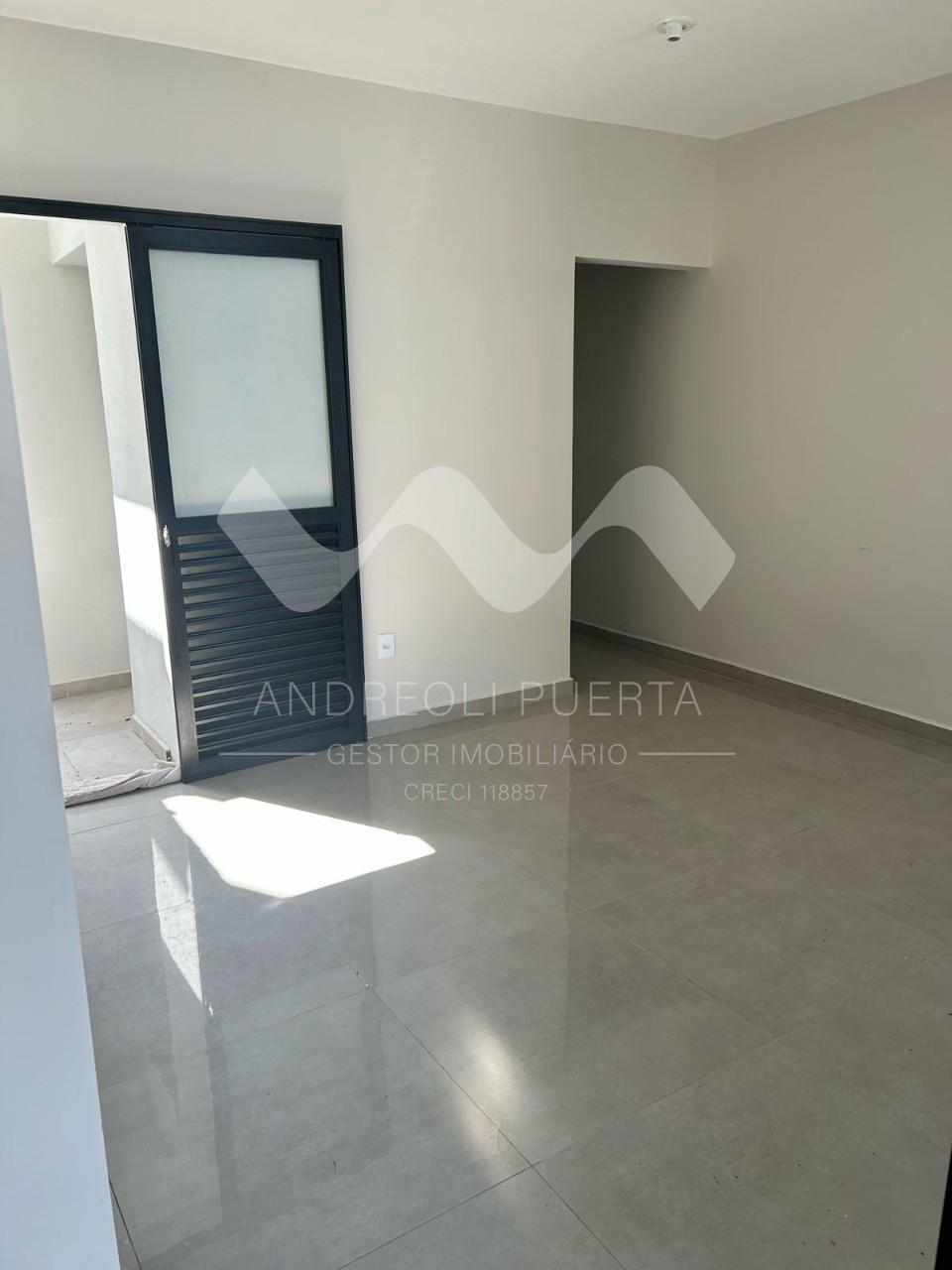 Casa à venda com 3 quartos, 250m² - Foto 12