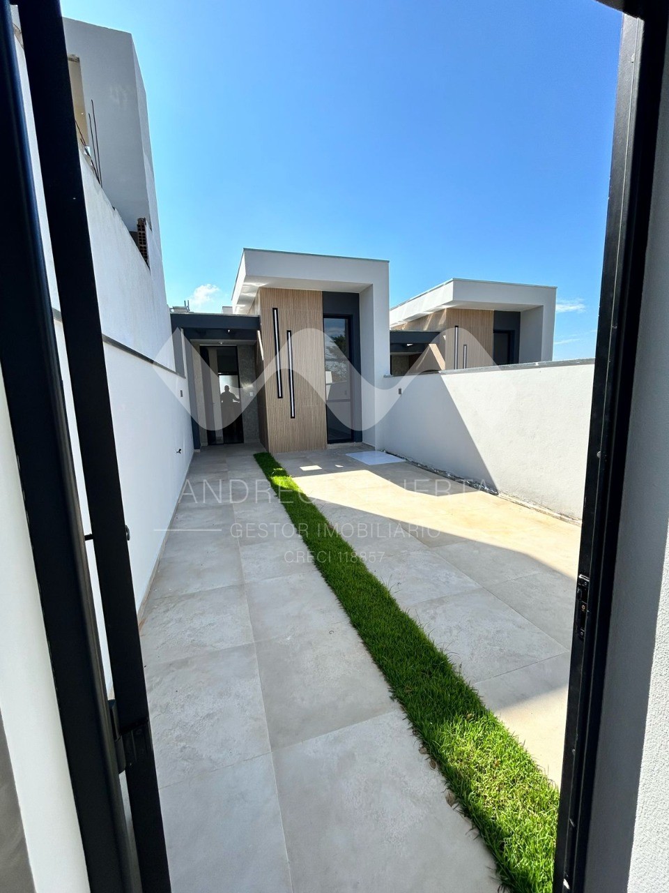 Casa à venda com 3 quartos, 250m² - Foto 16