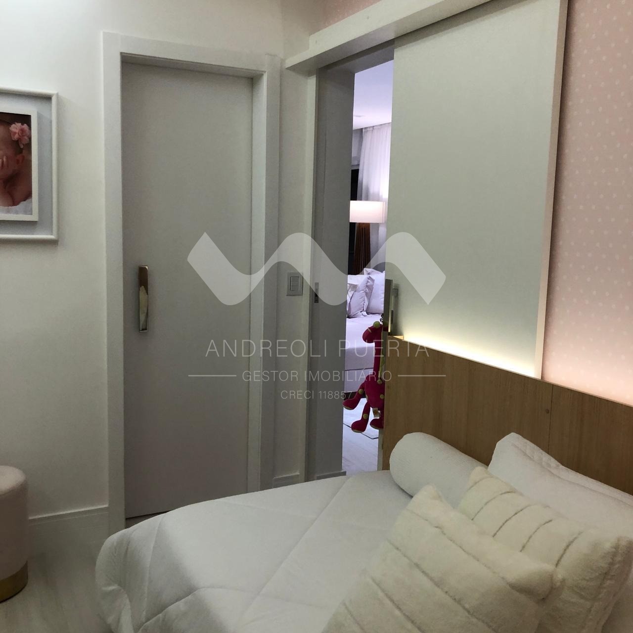 Apartamento à venda com 2 quartos, 80m² - Foto 12