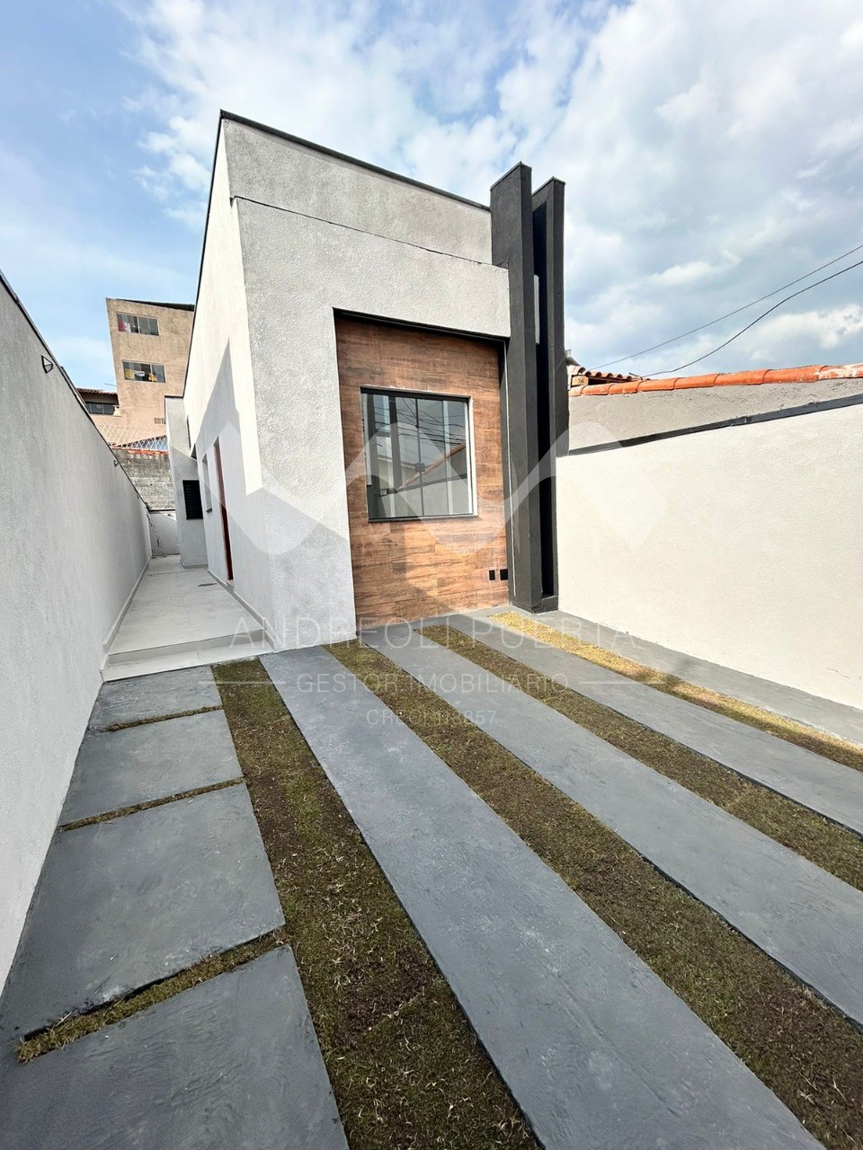 Casa à venda com 2 quartos, 125m² - Foto 3