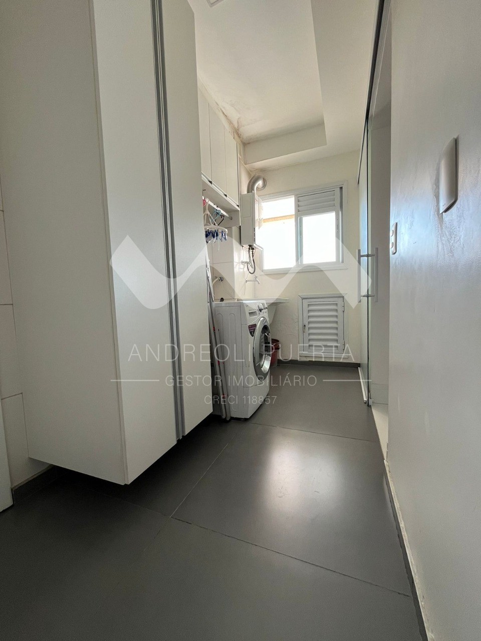 Apartamento à venda com 2 quartos, 114m² - Foto 7